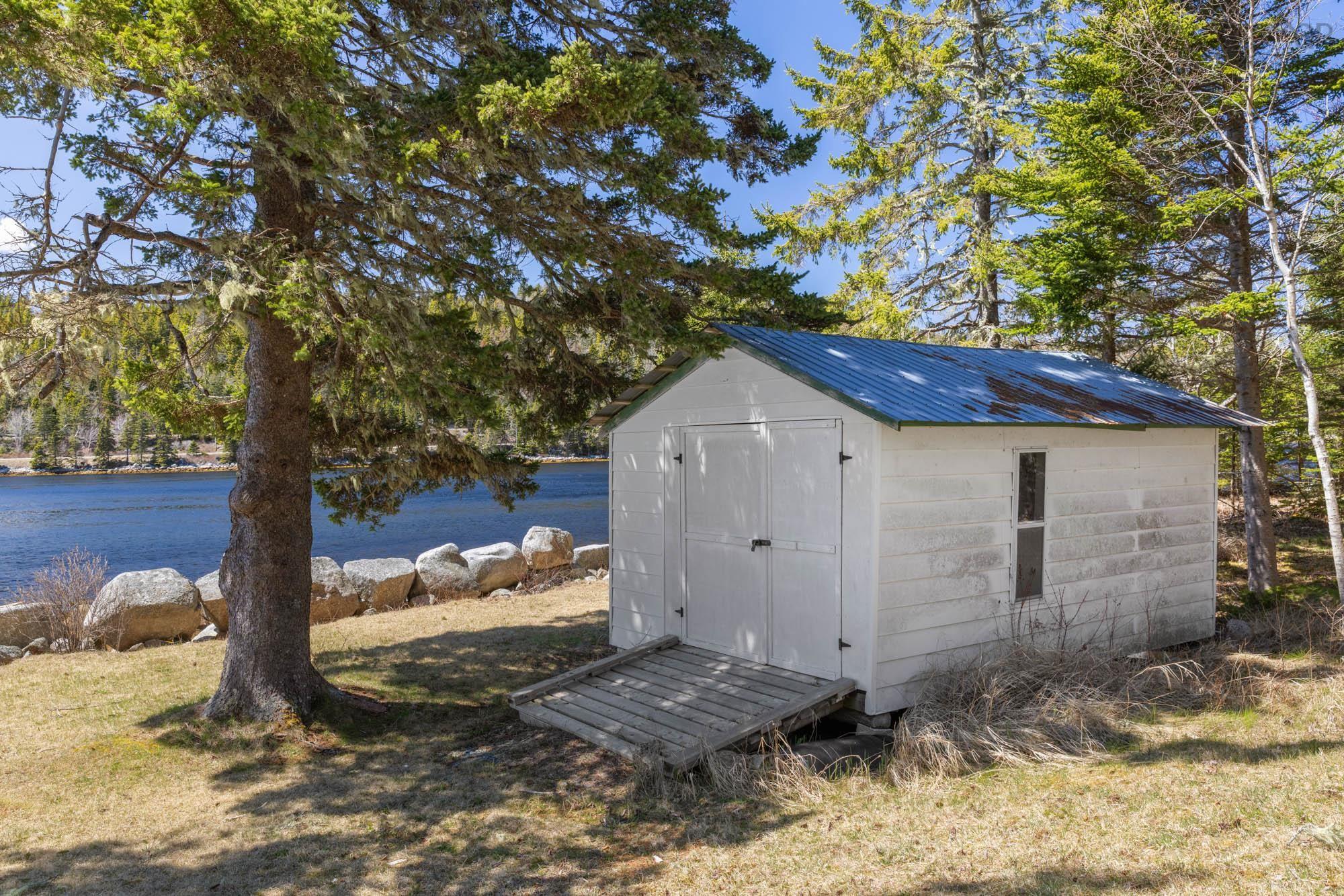 7582 St Margarets Bay Road, Ingramport, NS (MLS 202611095)