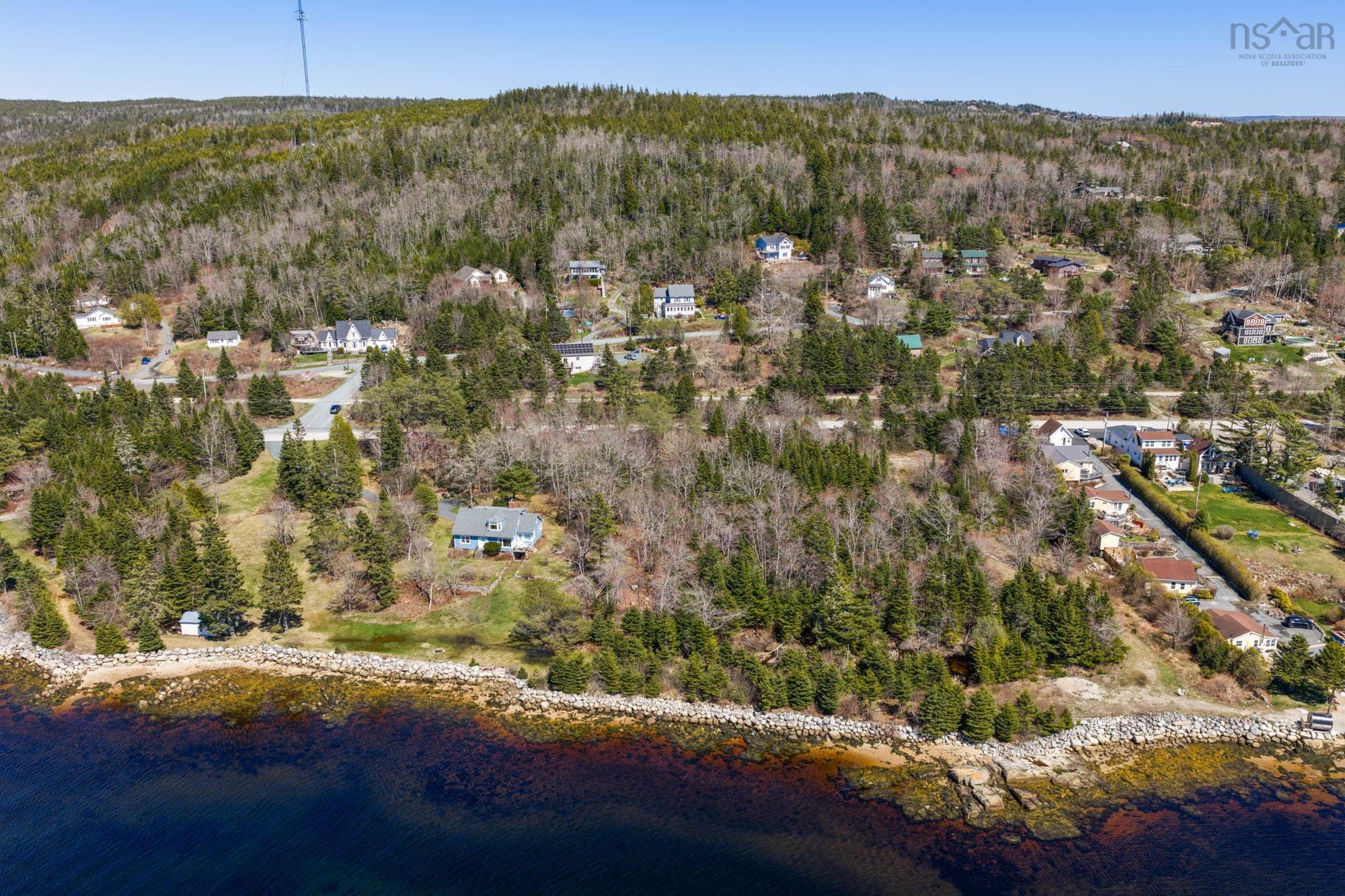 7582 St Margarets Bay Road, Ingramport, NS (MLS 202611095)