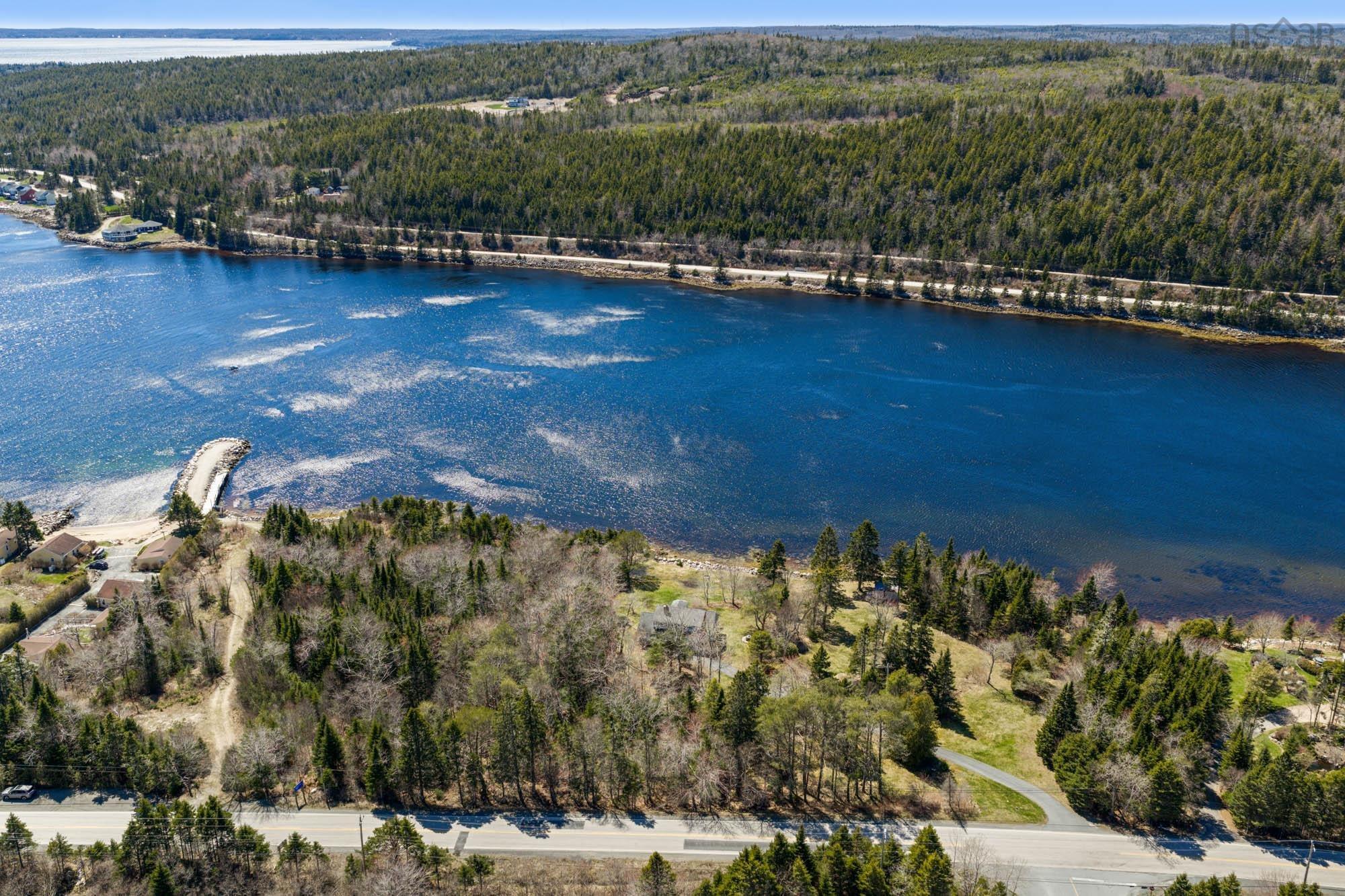 7582 St Margarets Bay Road, Ingramport, NS (MLS 202611095)