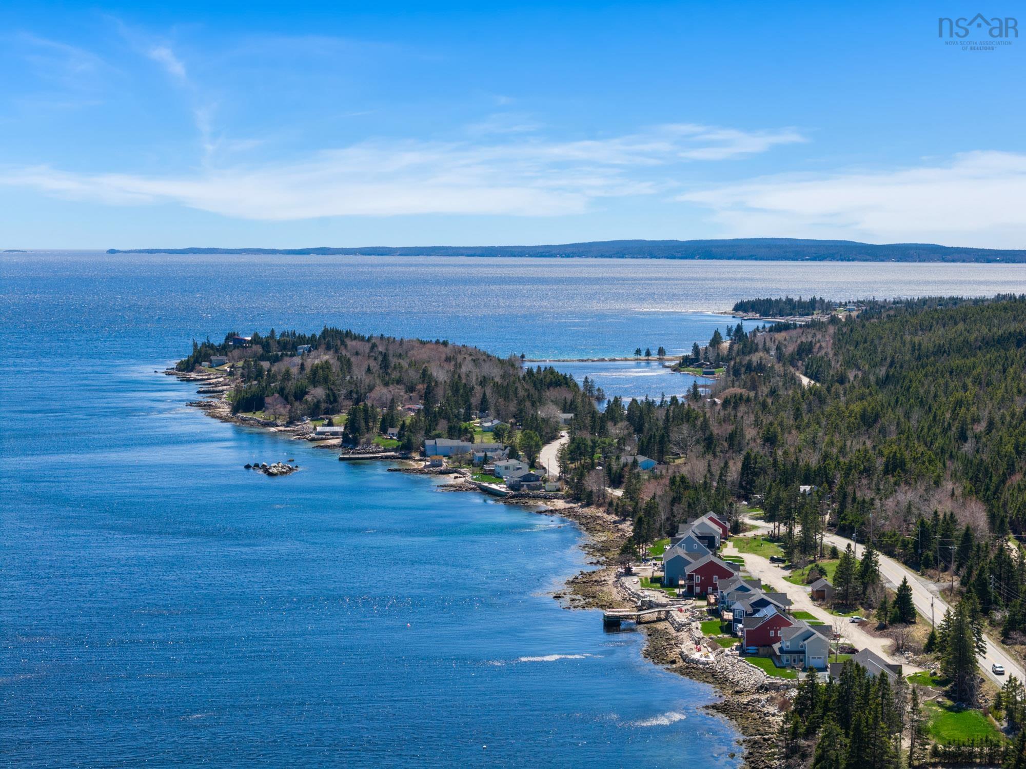 7582 St Margarets Bay Road, Ingramport, NS (MLS 202611095)