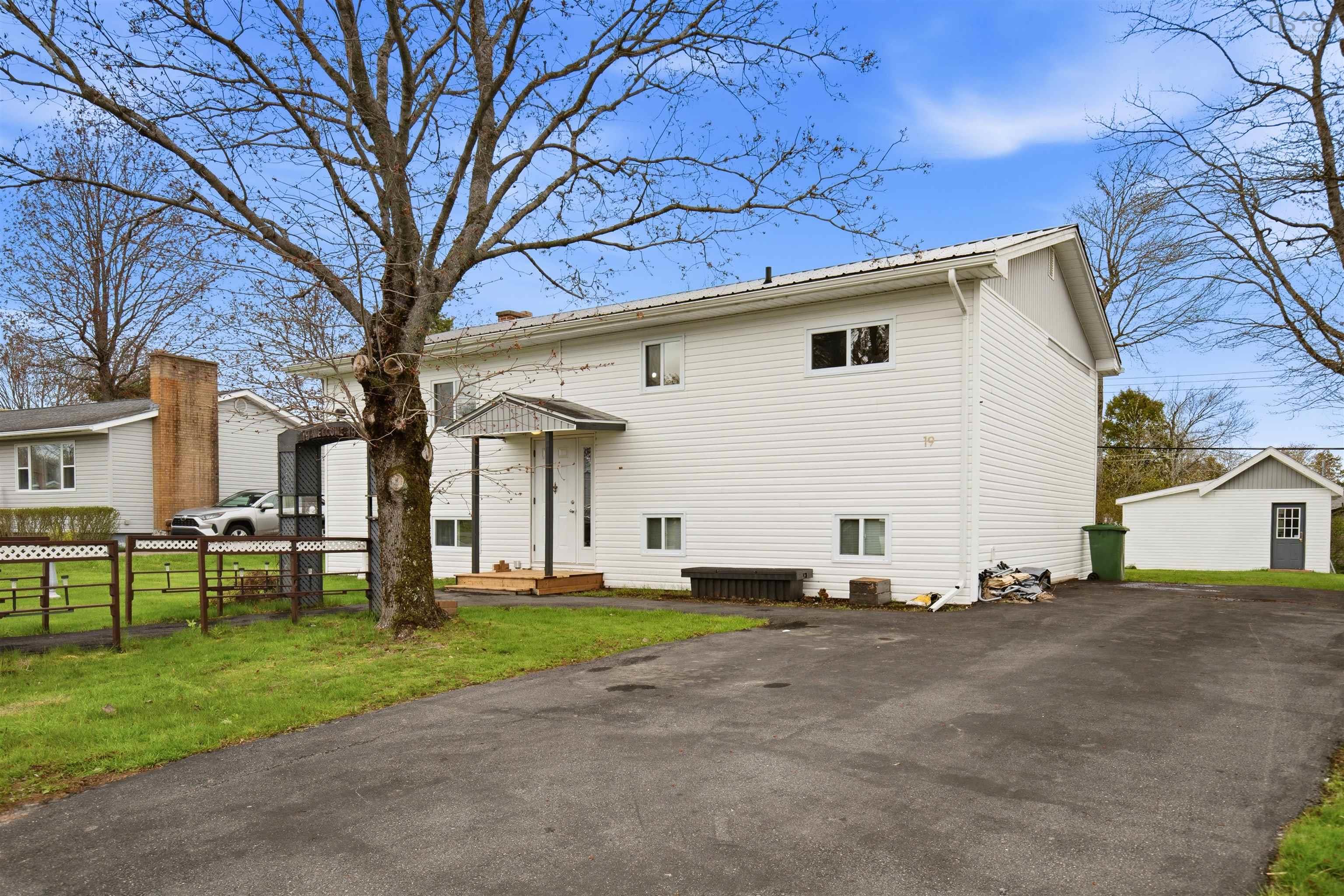 19 Wilmot Street, Lower Sackville, NS (MLS® 202611098)