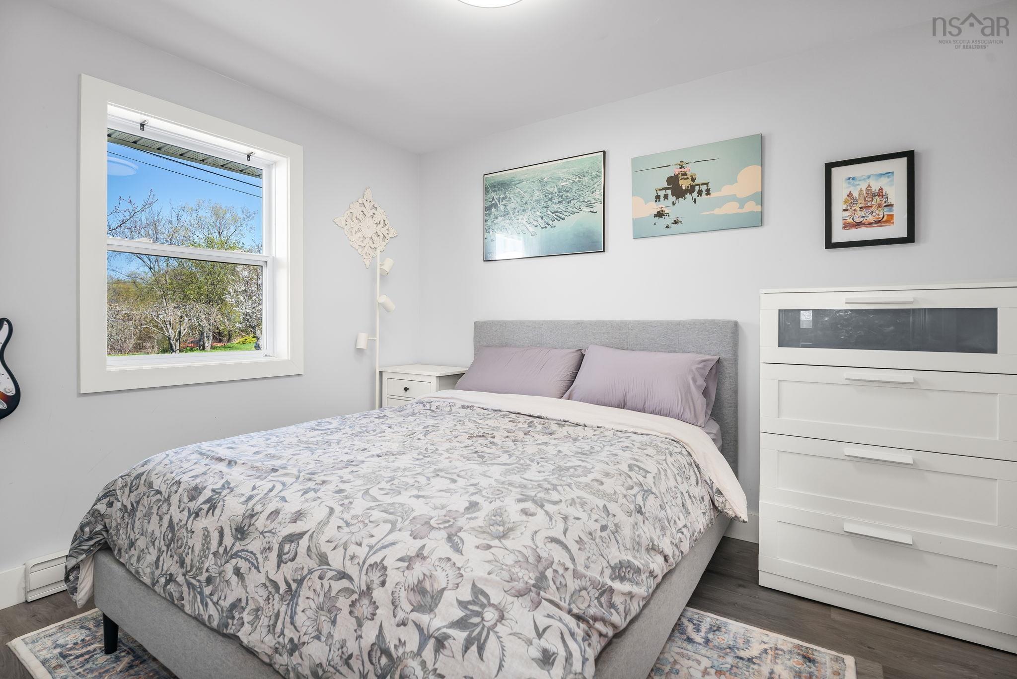 $349,900.00: 354 Wentworth Road, Windsor