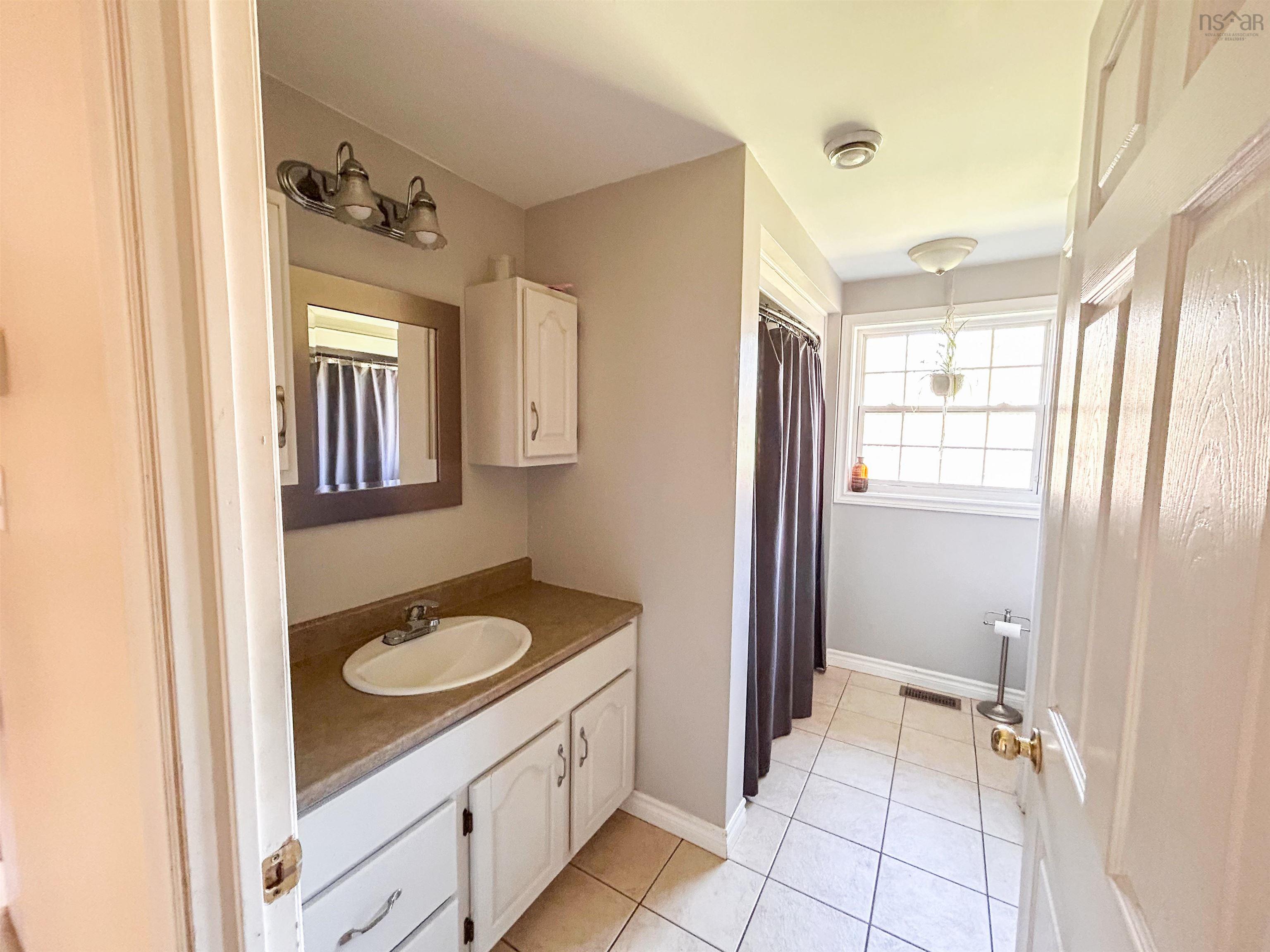 $450,000.00: 41 Thomas Street, Enfield