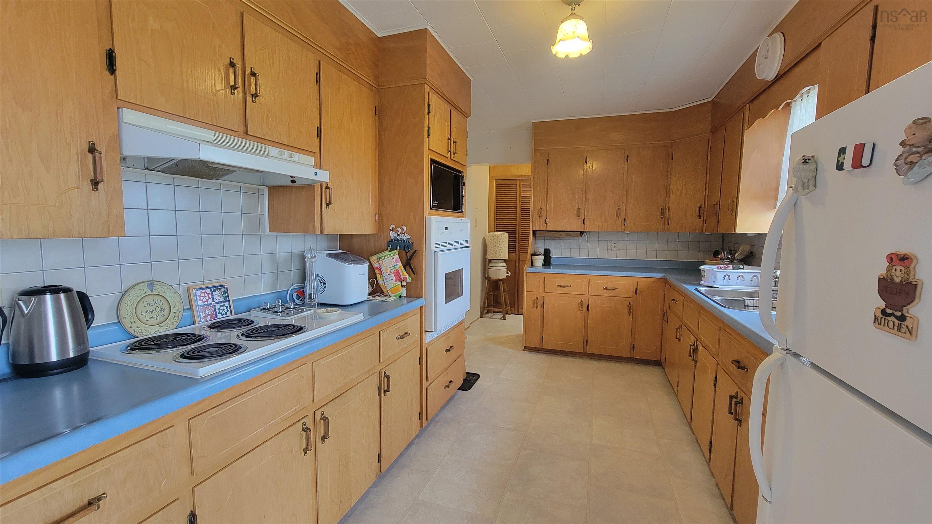$349,900.00: 12 Haley Road, Yarmouth