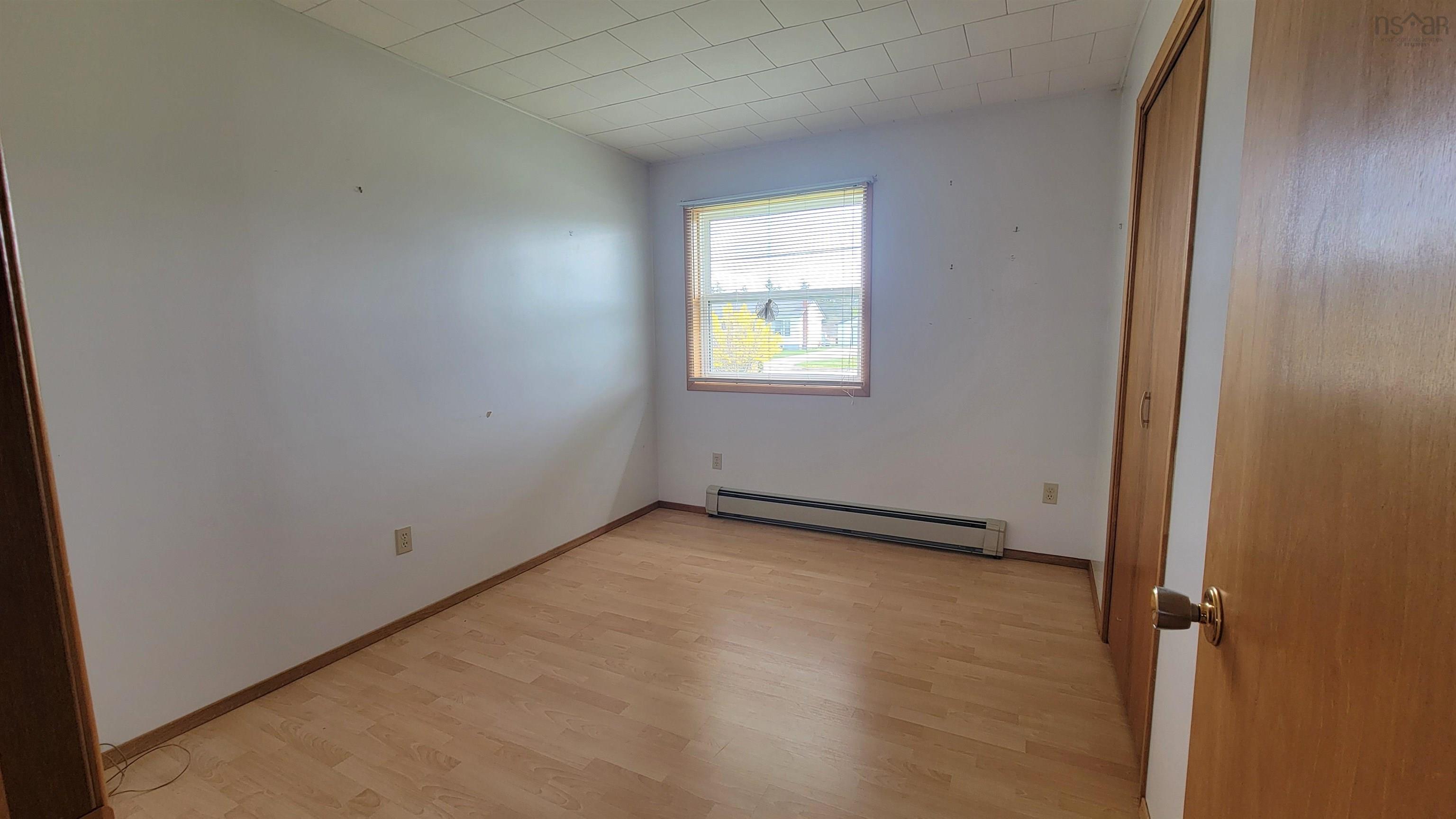 $349,900.00: 12 Haley Road, Yarmouth