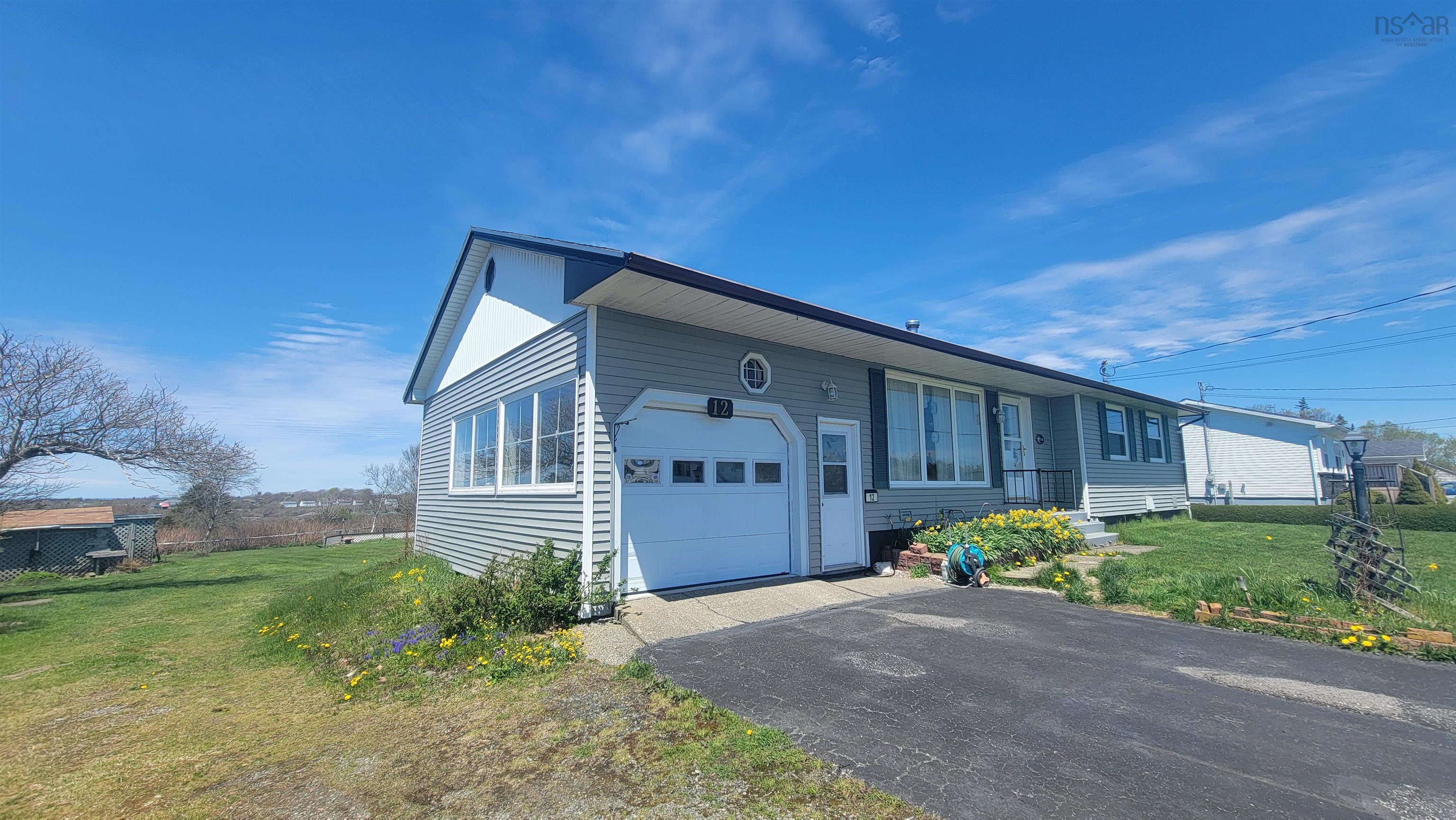 $349,900.00: 12 Haley Road, Yarmouth