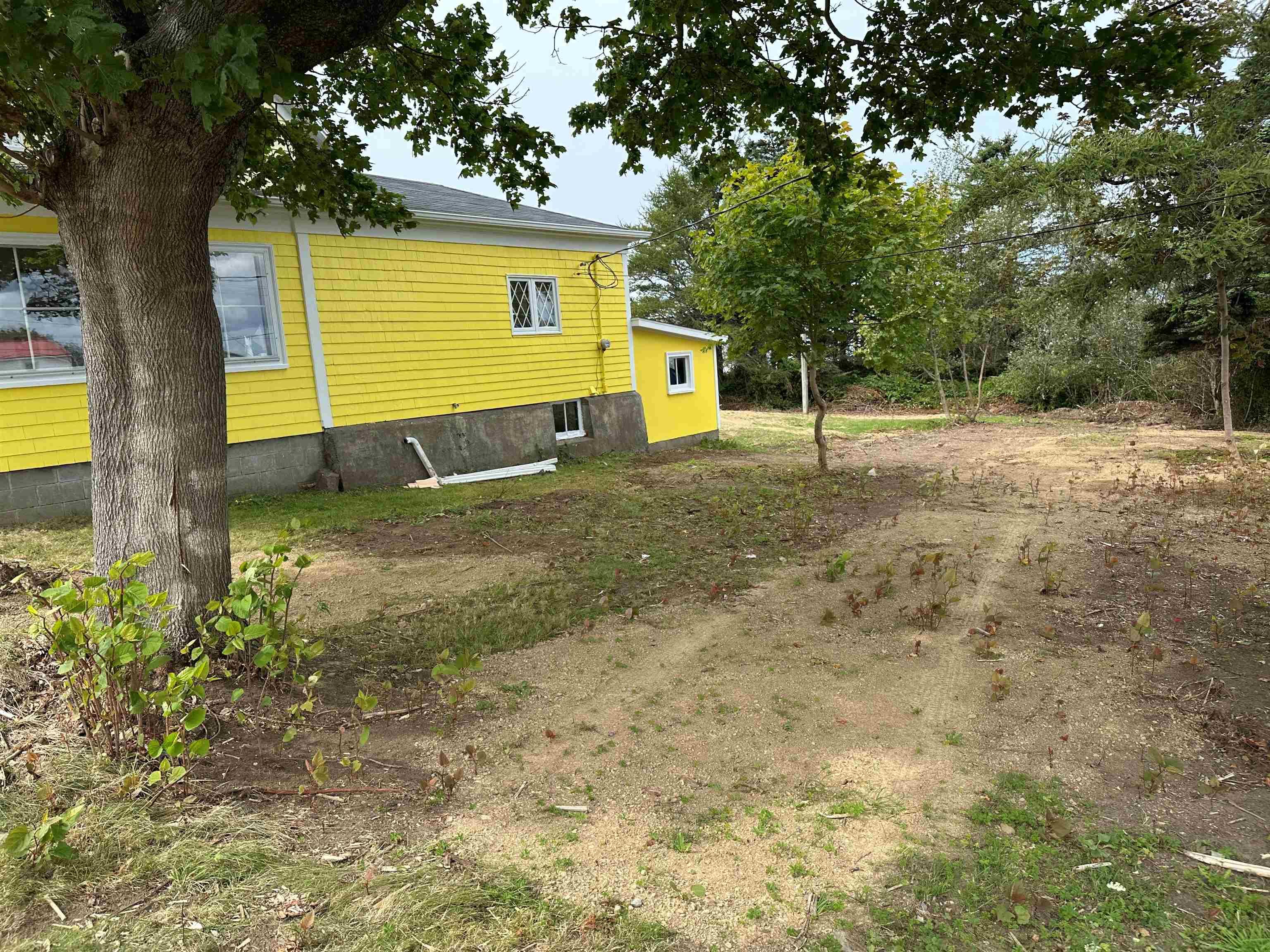 $234,900.00: 8137 Highway 1, Meteghan