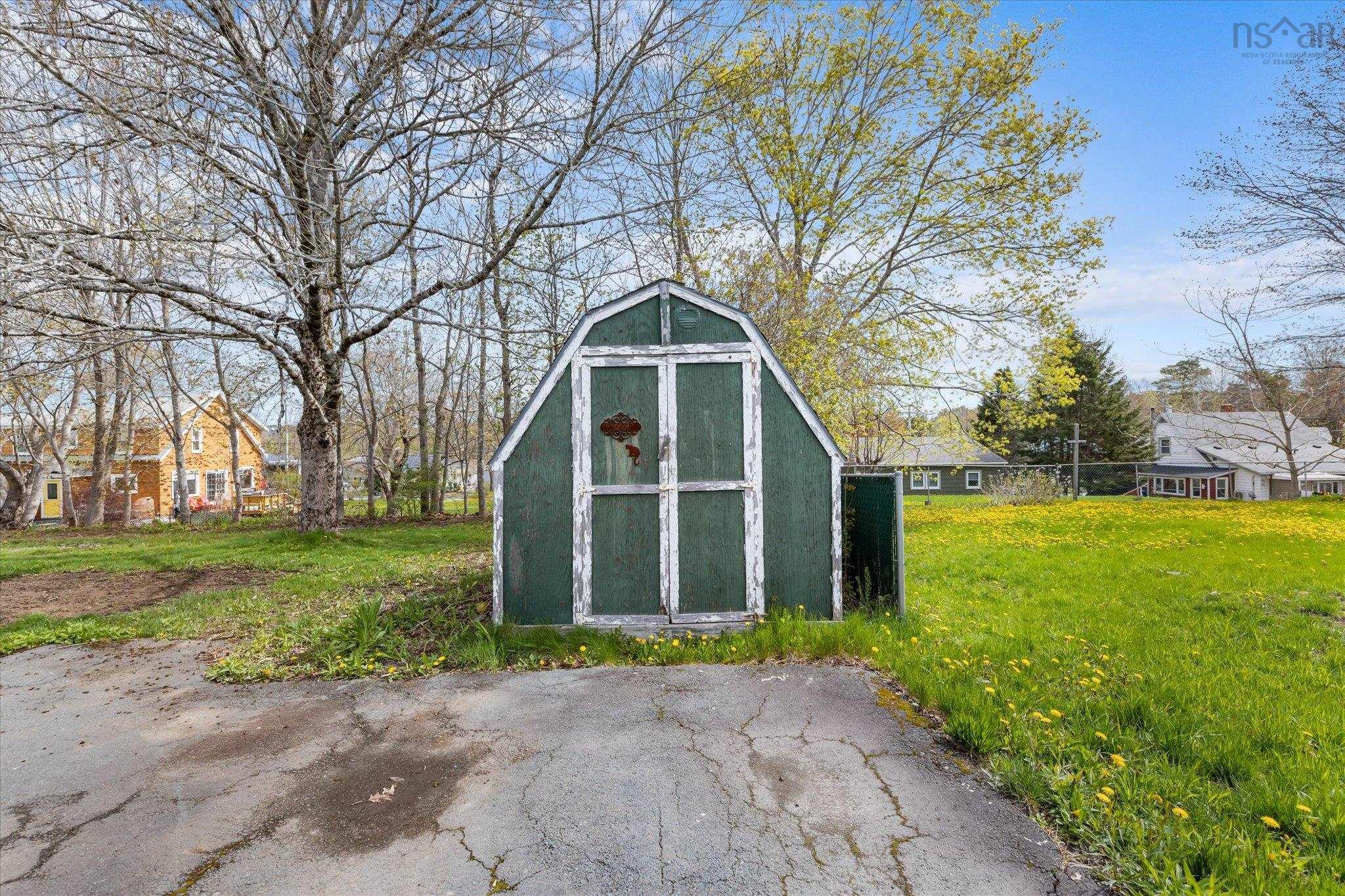 $309,900.00: 17 Parkdale Avenue, Bridgewater