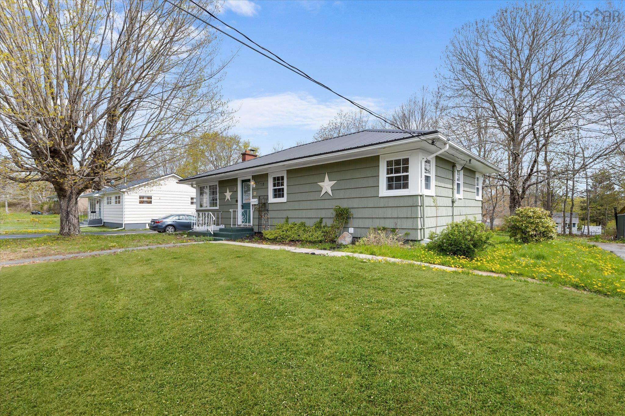 $309,900.00: 17 Parkdale Avenue, Bridgewater