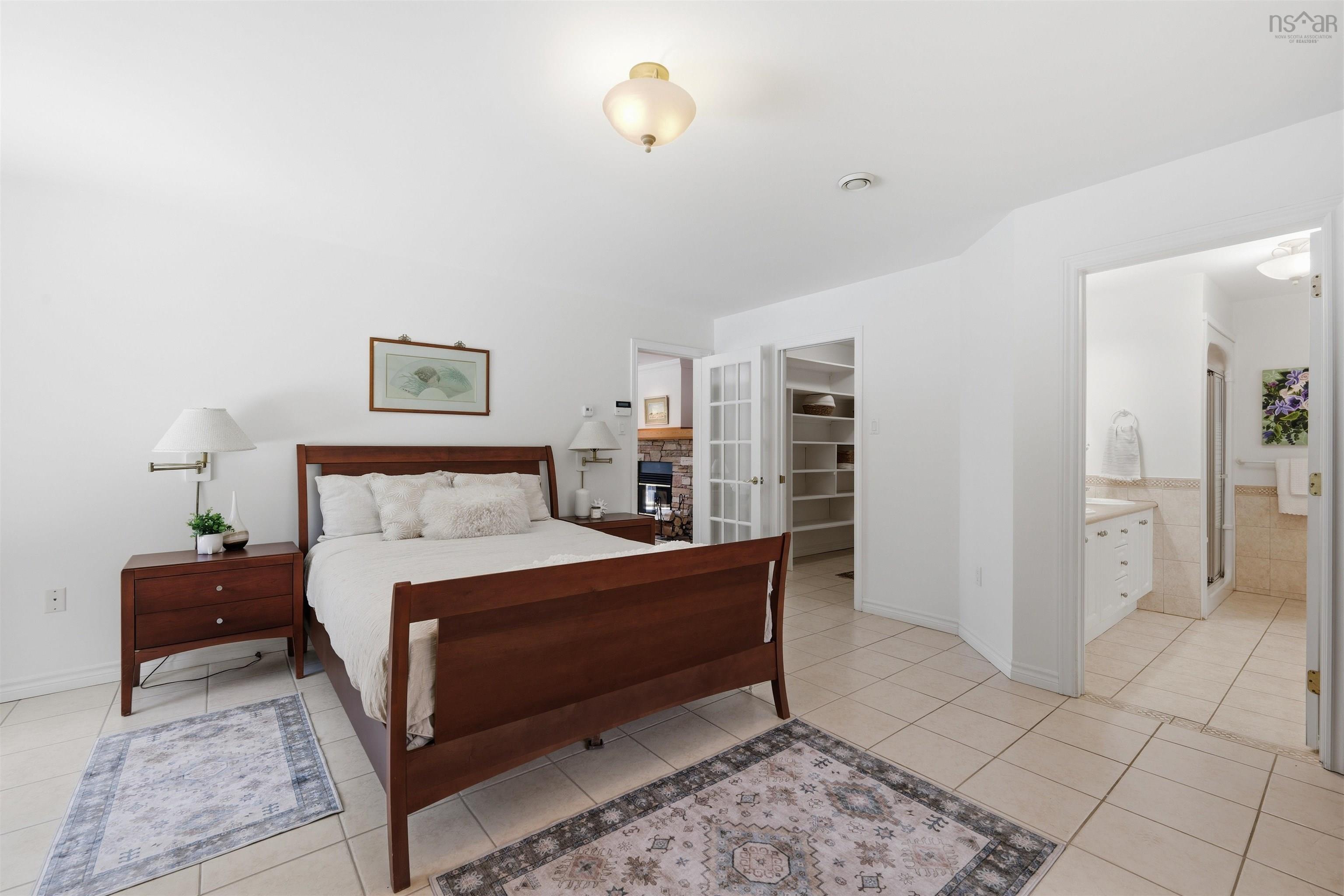 $1,300,000.00: 243 Lakeshore Drive, Hammonds Plains