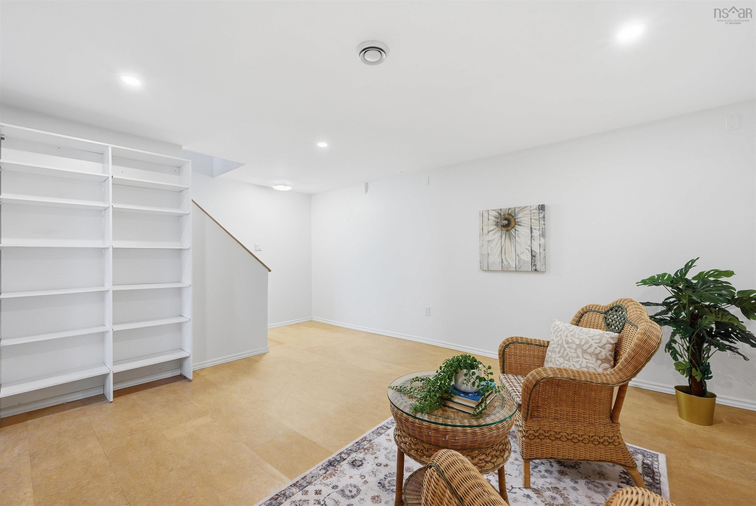 $1,300,000.00: 243 Lakeshore Drive, Hammonds Plains
