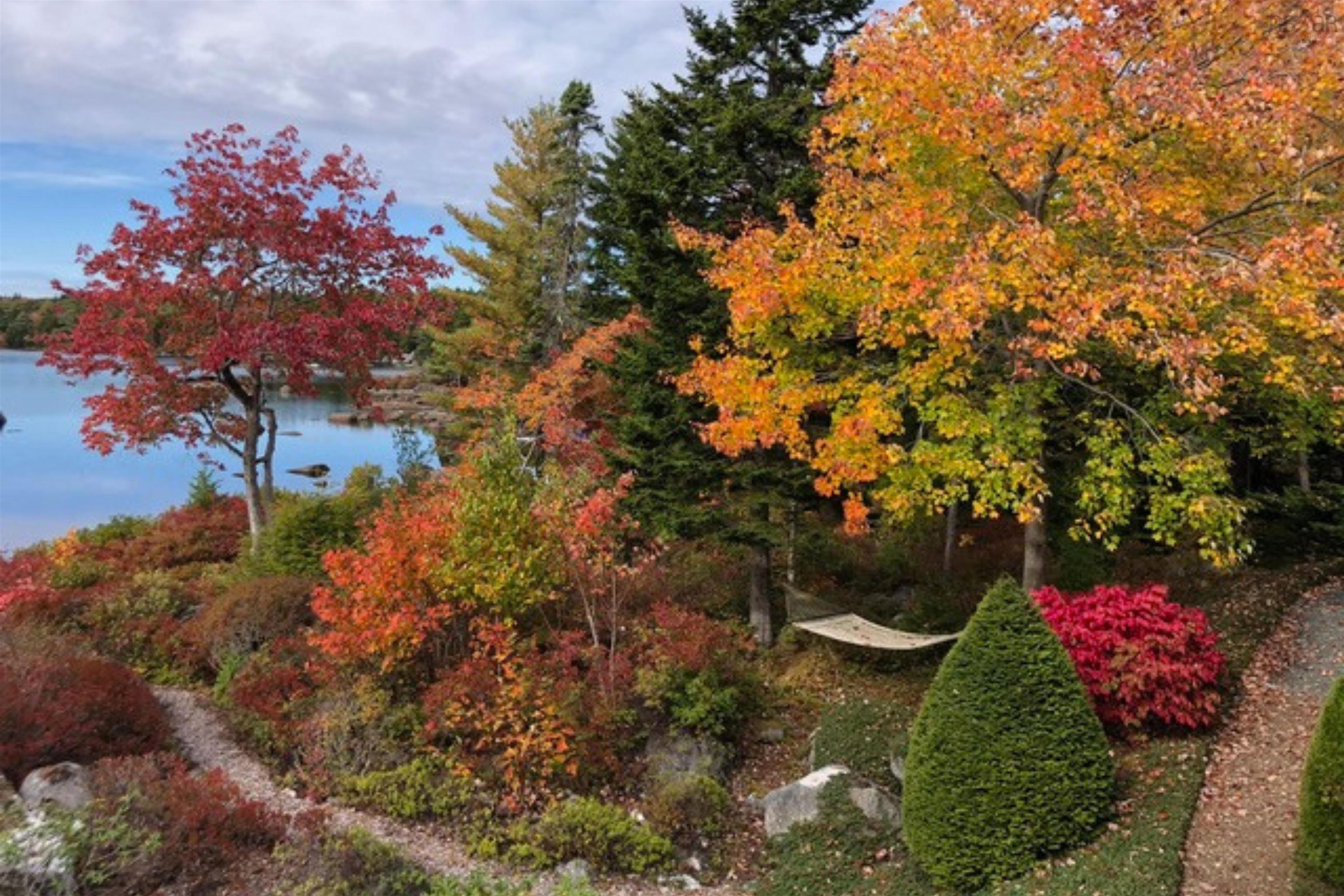 $1,300,000.00: 243 Lakeshore Drive, Hammonds Plains