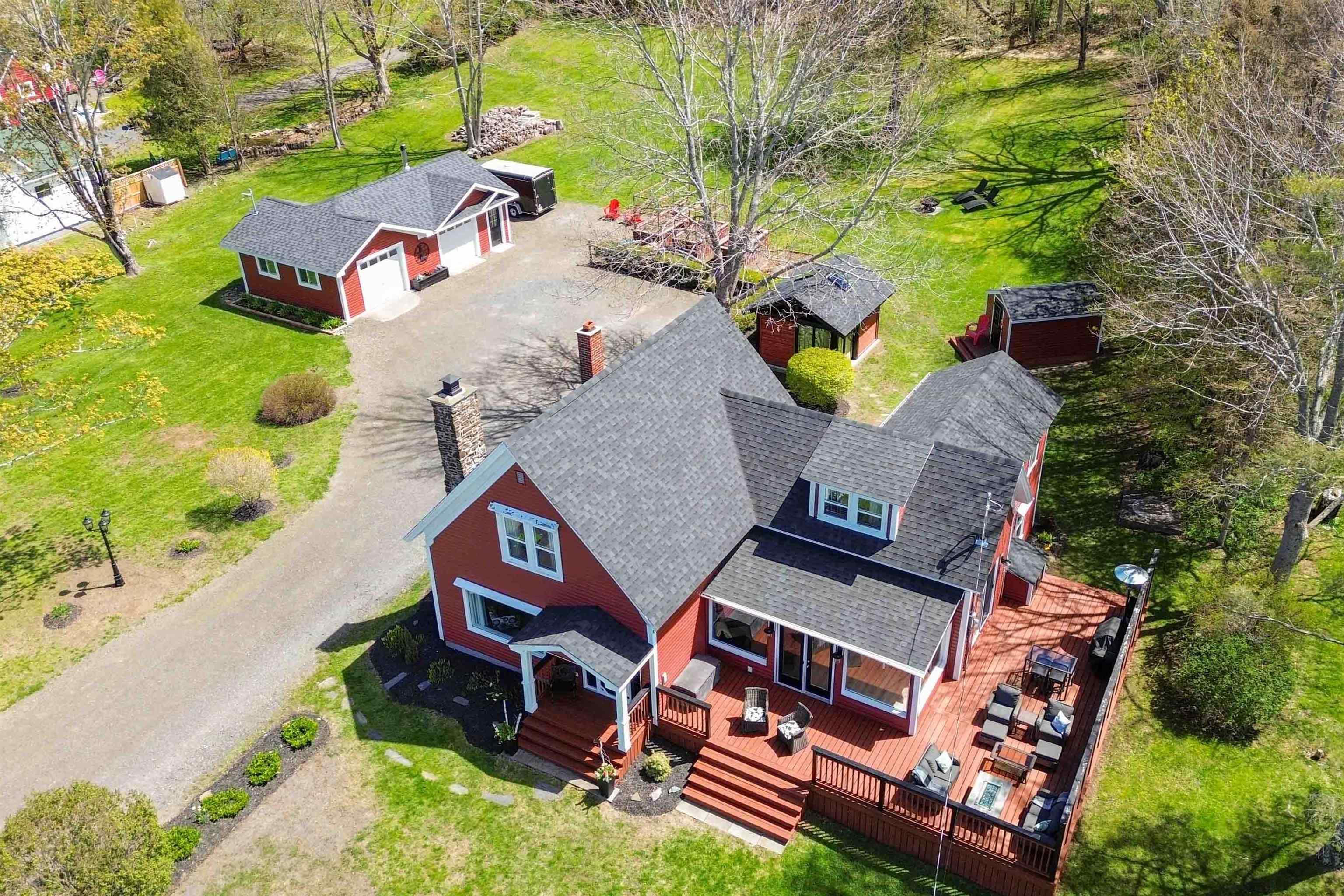$749,000.00: 646 Highway 1, Smiths Cove