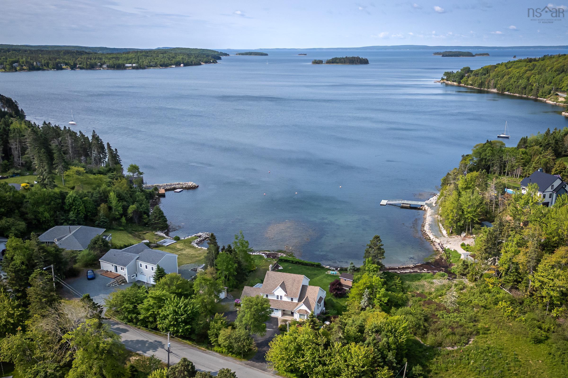 $1,299,900.00: 129 Masons Point Road, Head Of St. Margarets Bay