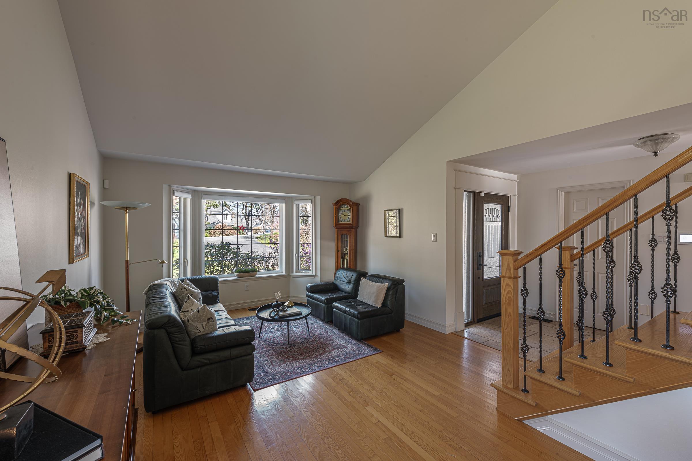 $1,299,900.00: 129 Masons Point Road, Head Of St. Margarets Bay