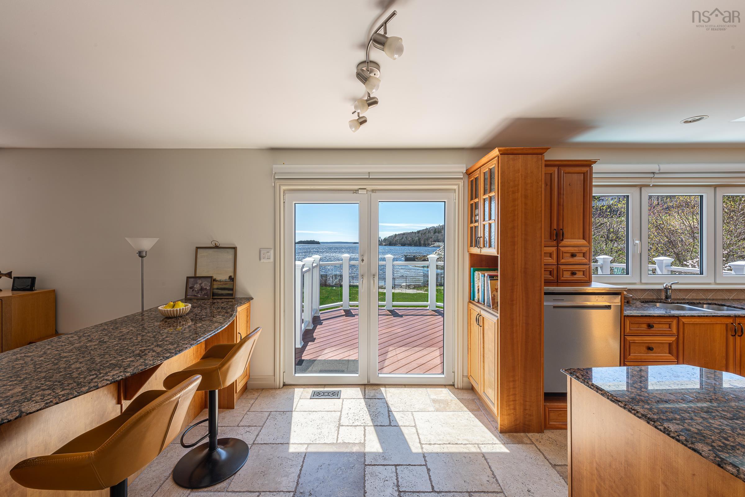 $1,299,900.00: 129 Masons Point Road, Head Of St. Margarets Bay