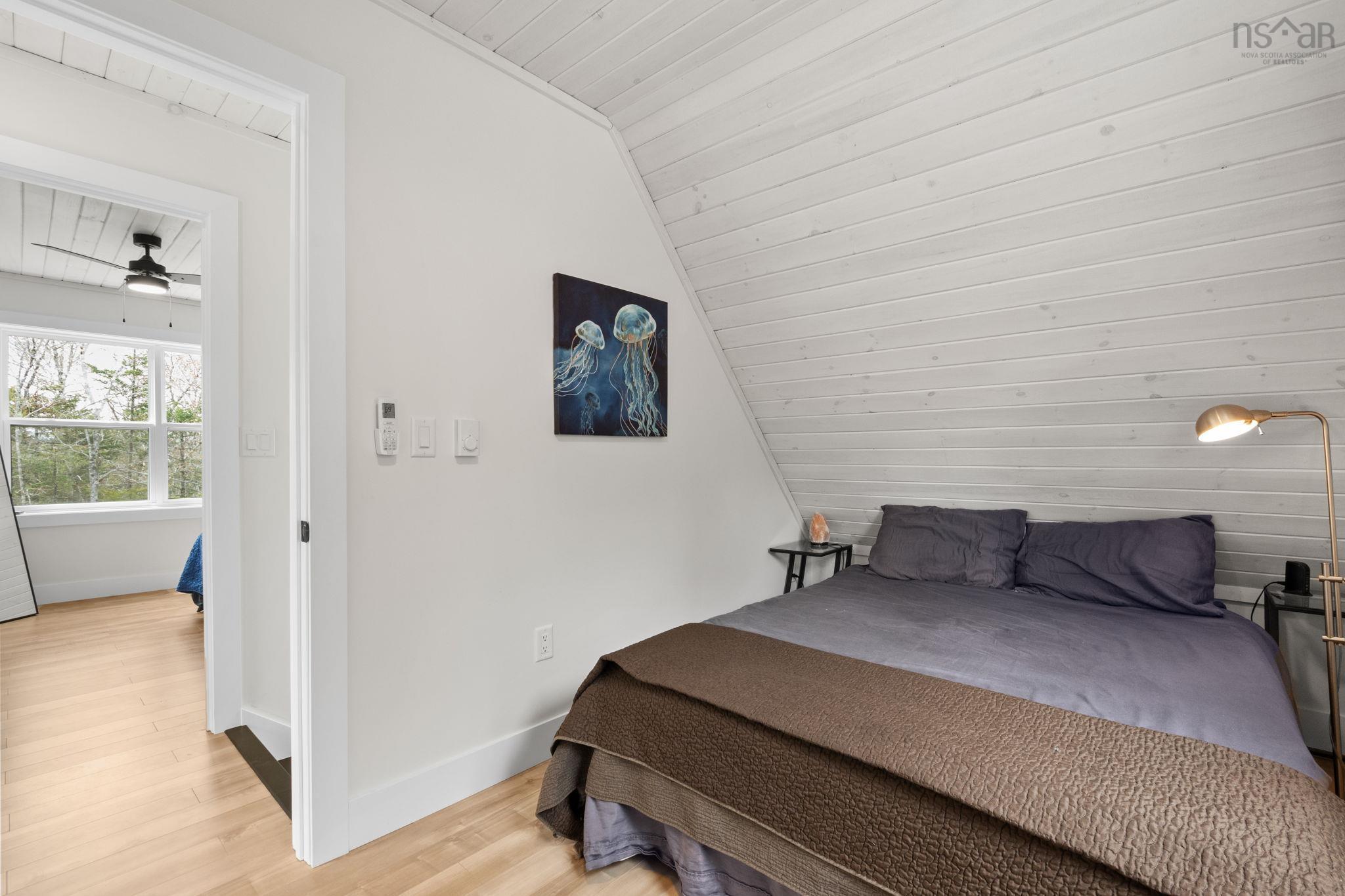 $433,000.00: 75 21 Dove, Vaughan