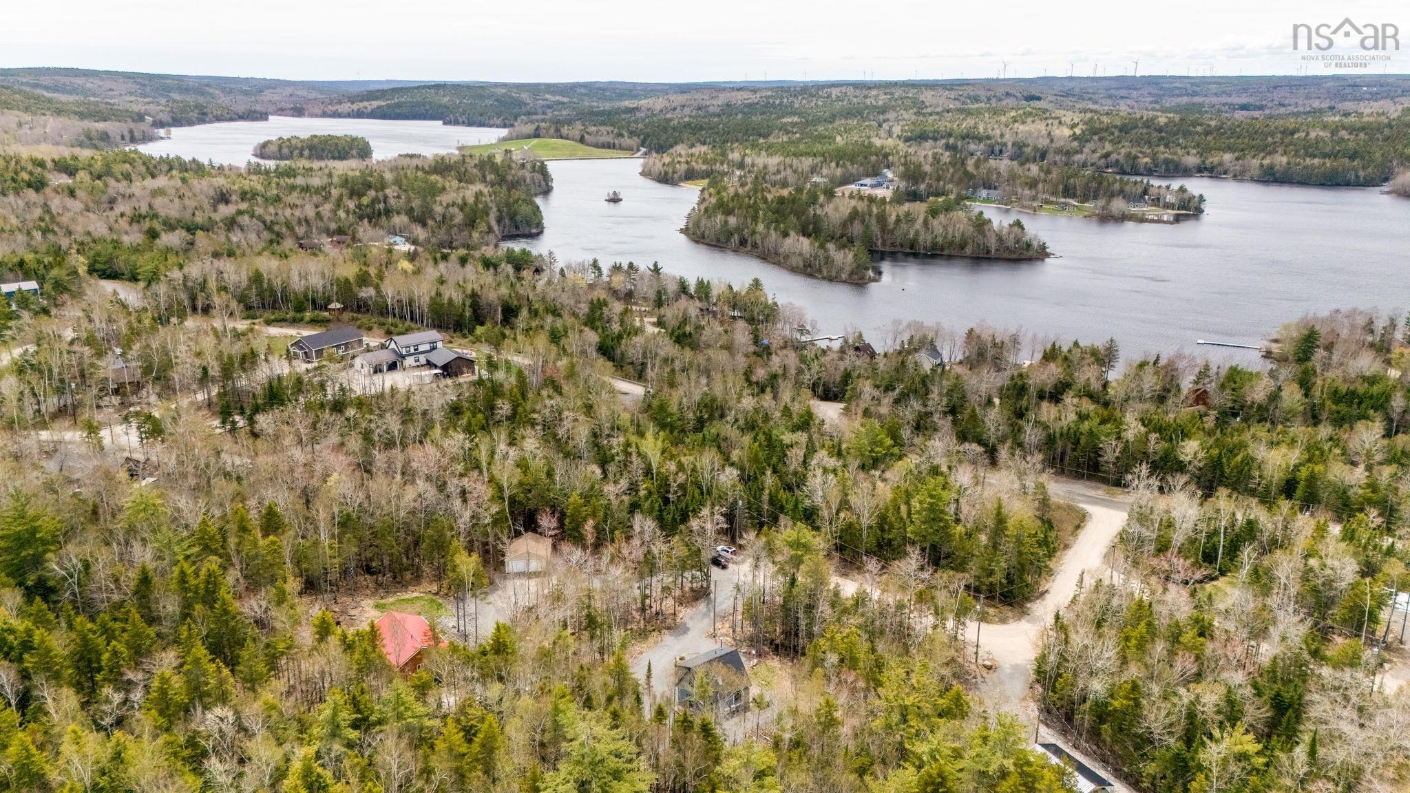 $433,000.00: 75 21 Dove, Vaughan