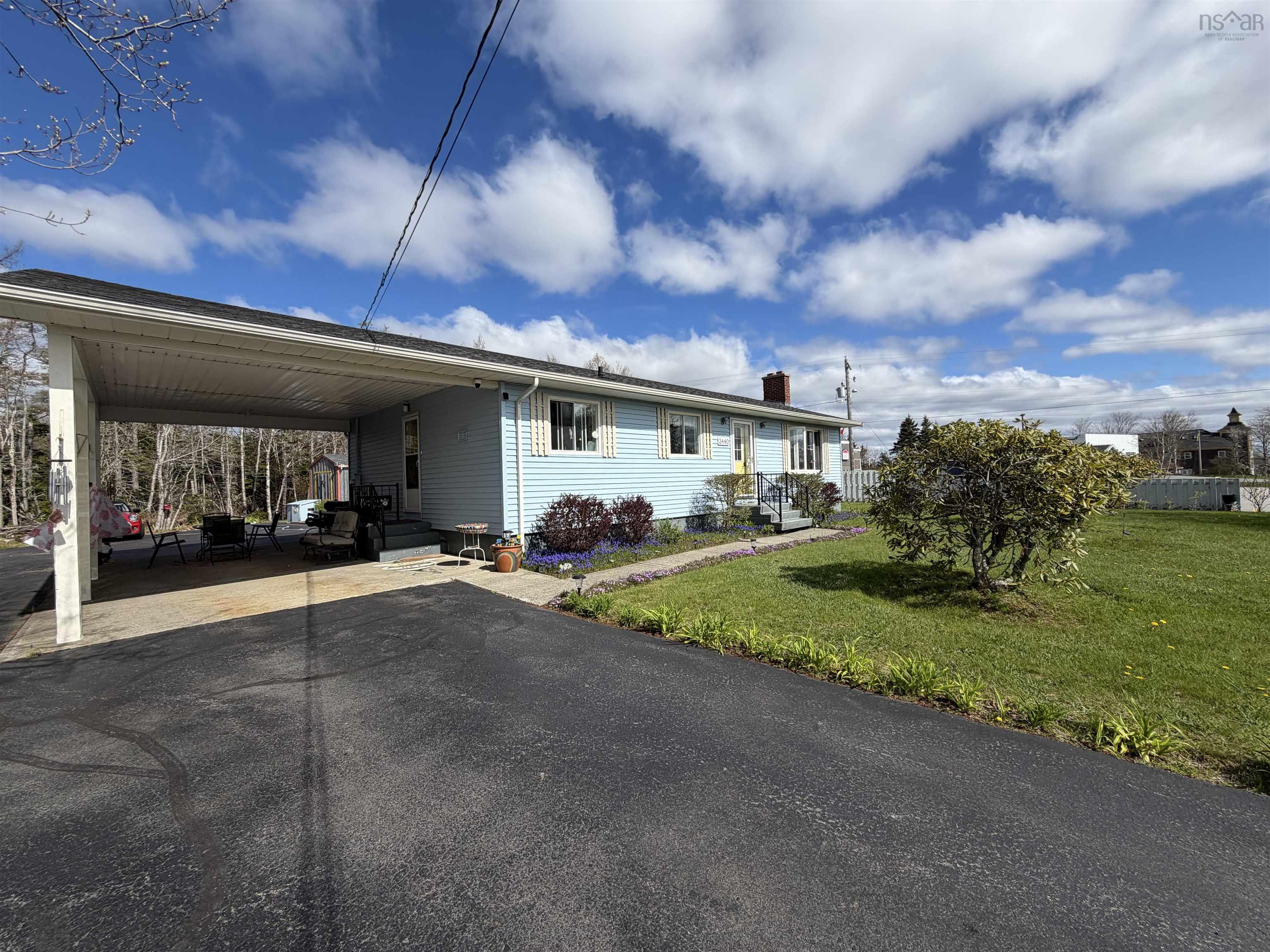 $359,999.00: 3440 3 Highway, Barrington Passage