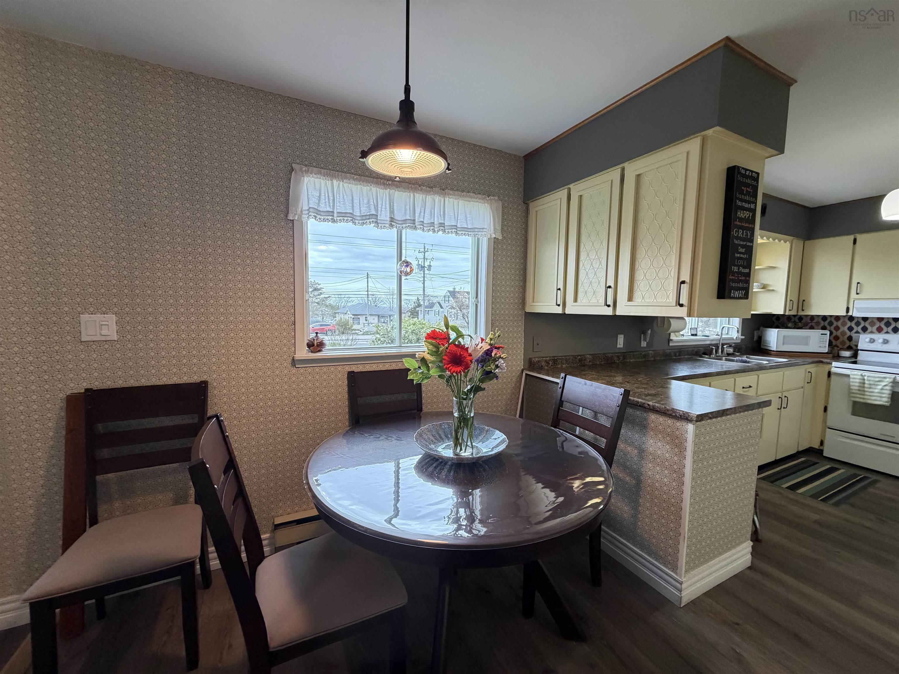 $359,999.00: 3440 3 Highway, Barrington Passage
