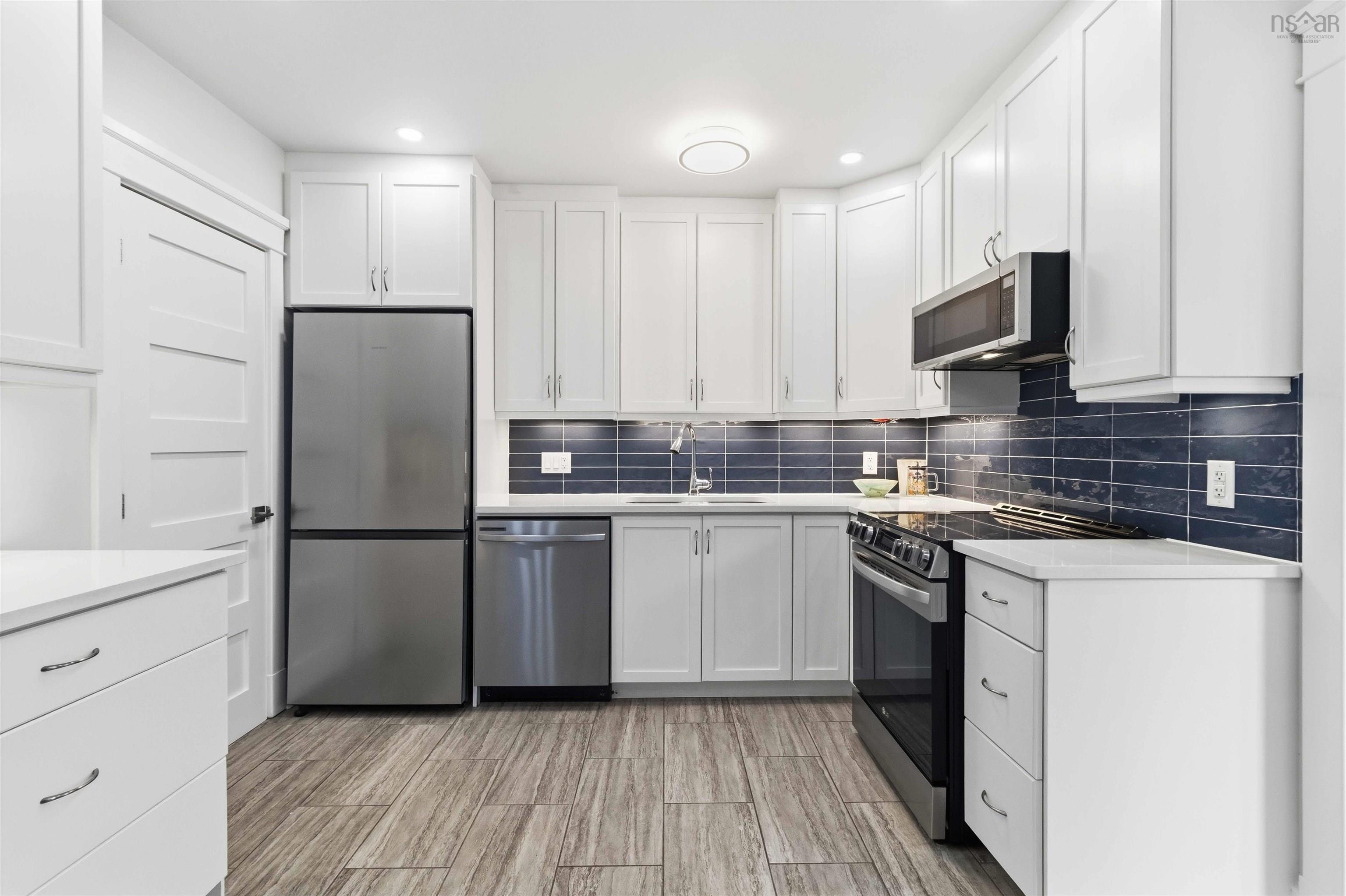 $659,900.00: 5543 Hennessey Place, Halifax Peninsula