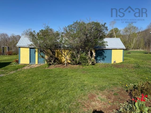 $991,000.00: 2939 221 Highway, Weston