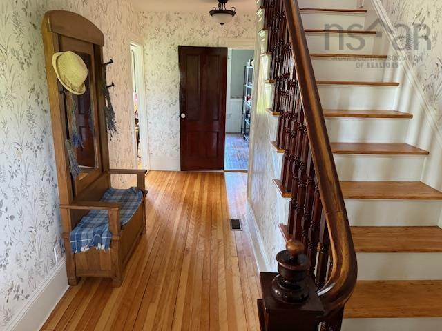$991,000.00: 2939 221 Highway, Weston