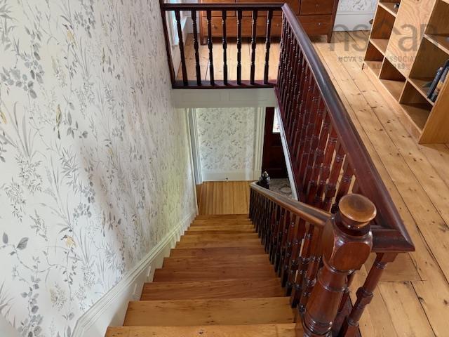 $991,000.00: 2939 221 Highway, Weston