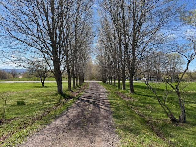 $991,000.00: 2939 221 Highway, Weston
