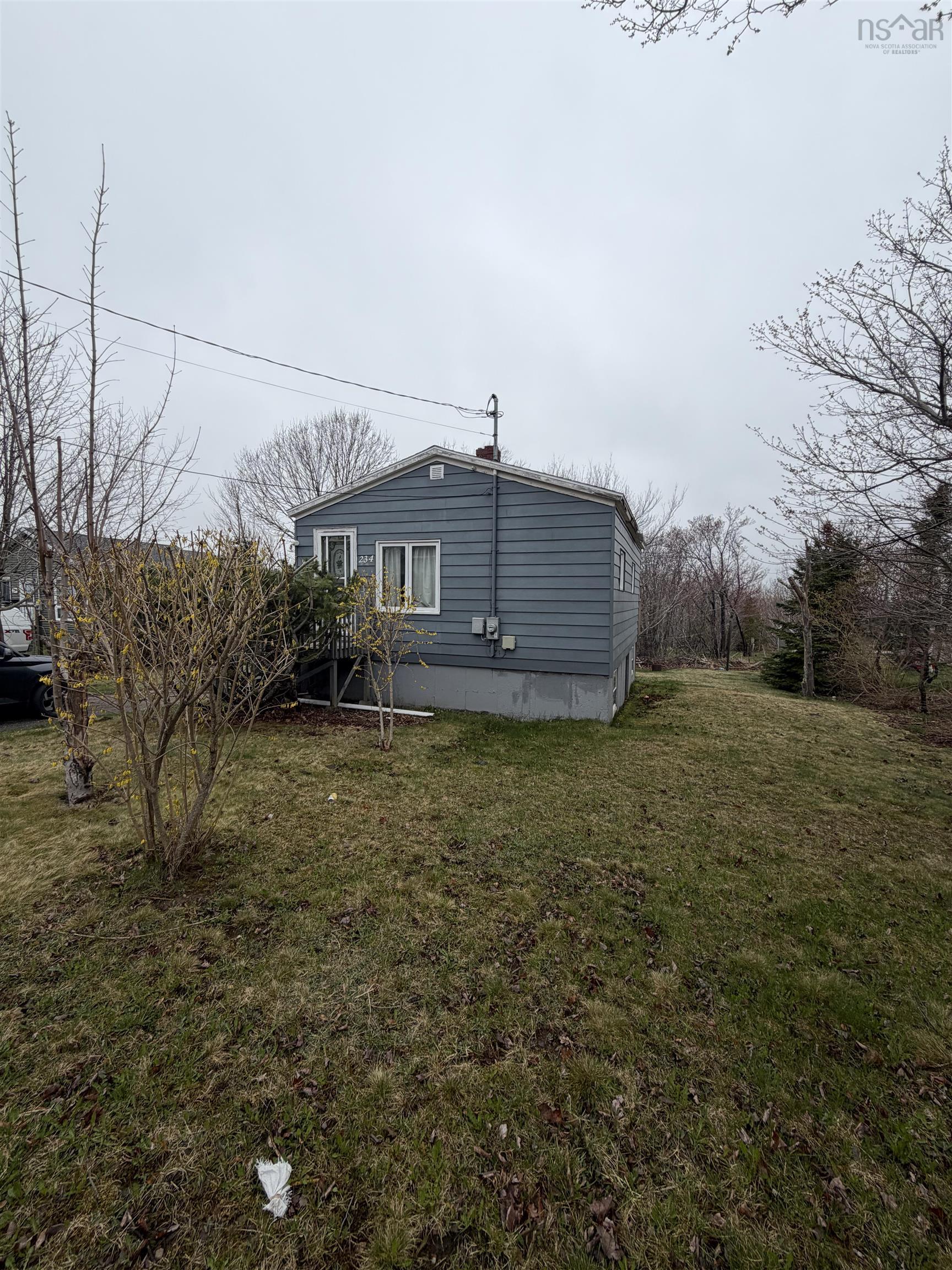 $79,000.00: 234 Douglas Avenue, Glace Bay