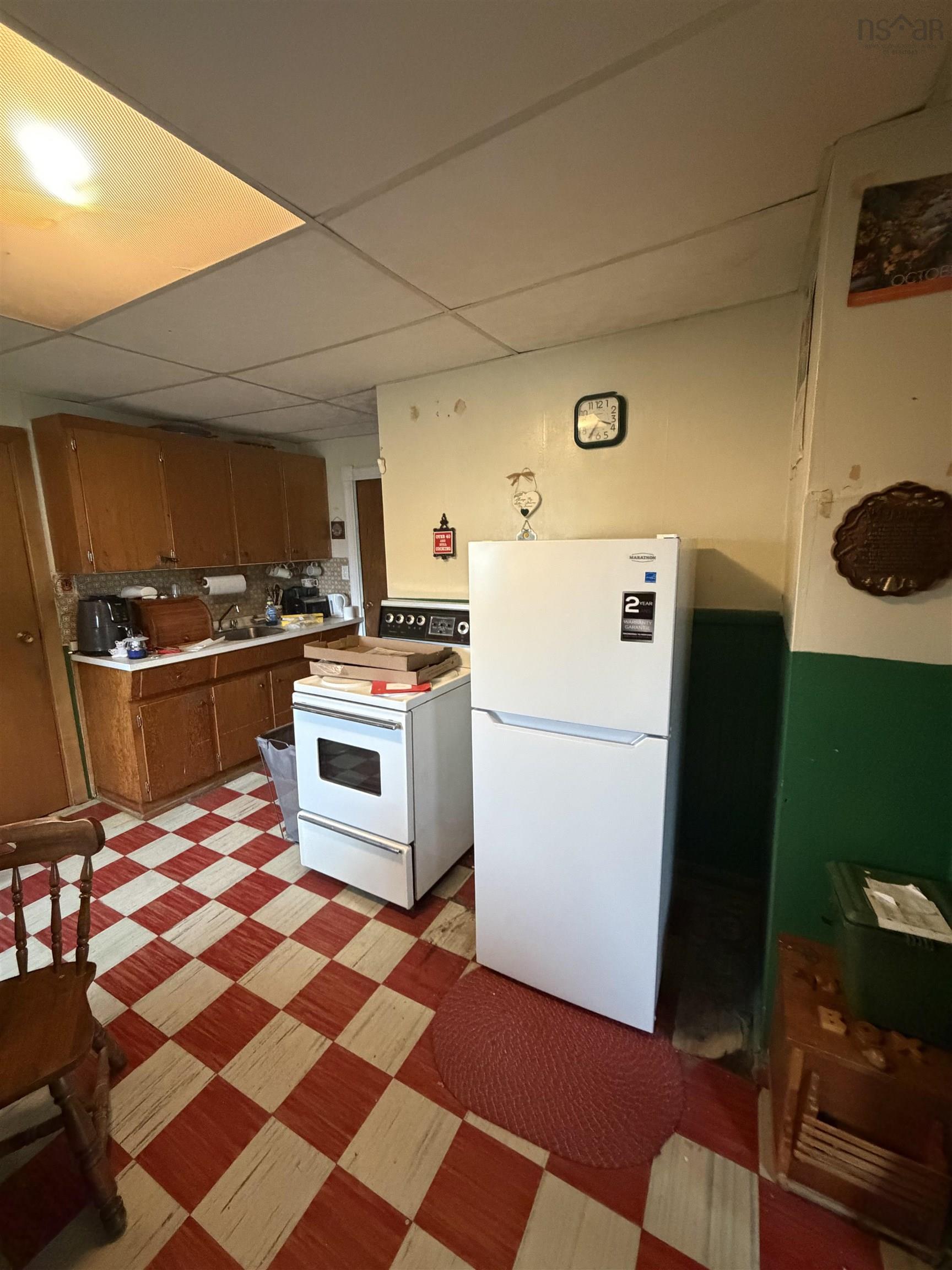 $79,000.00: 234 Douglas Avenue, Glace Bay