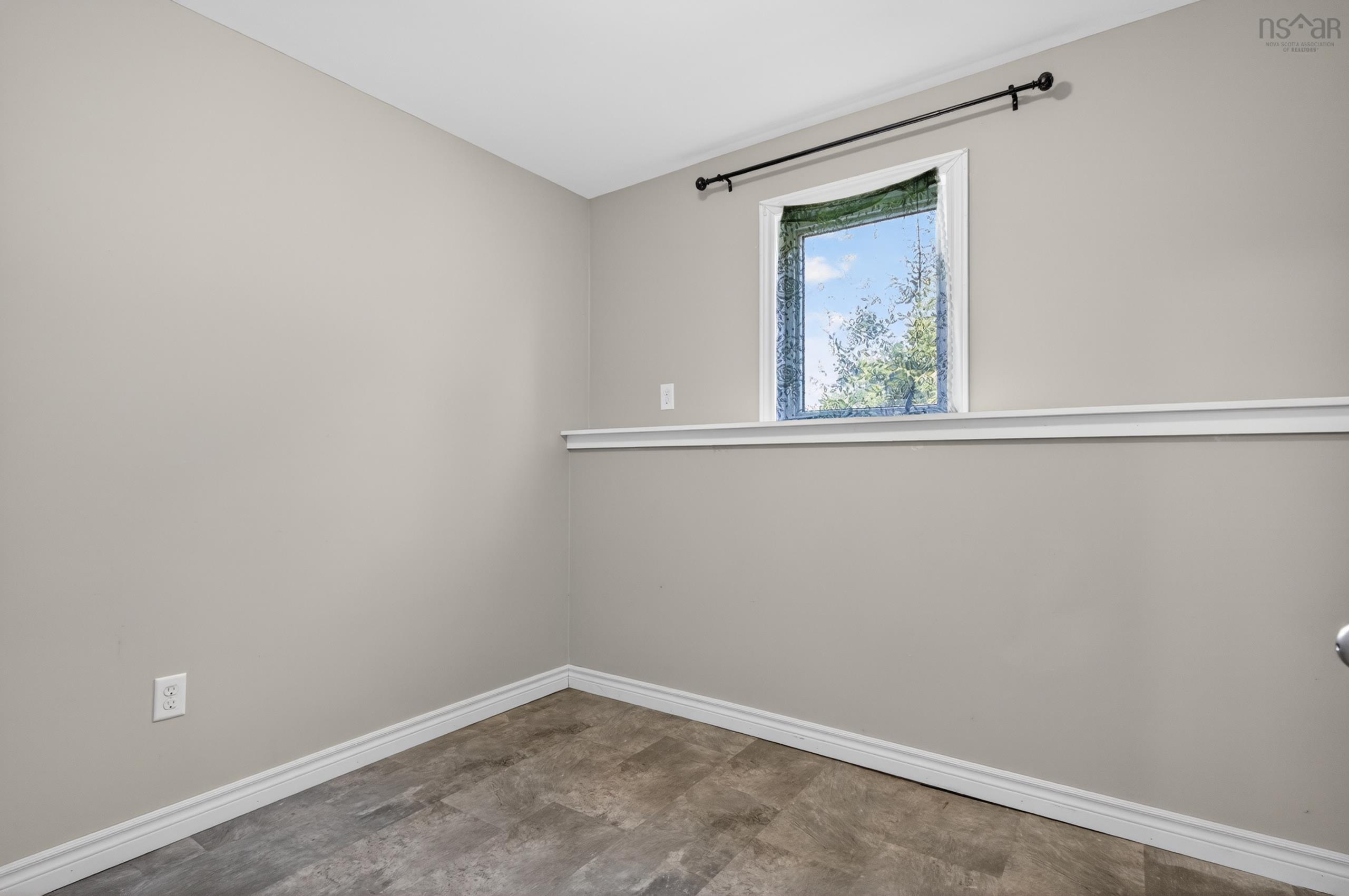 $399,900.00: 679 & 701 Findley Road, Northfield