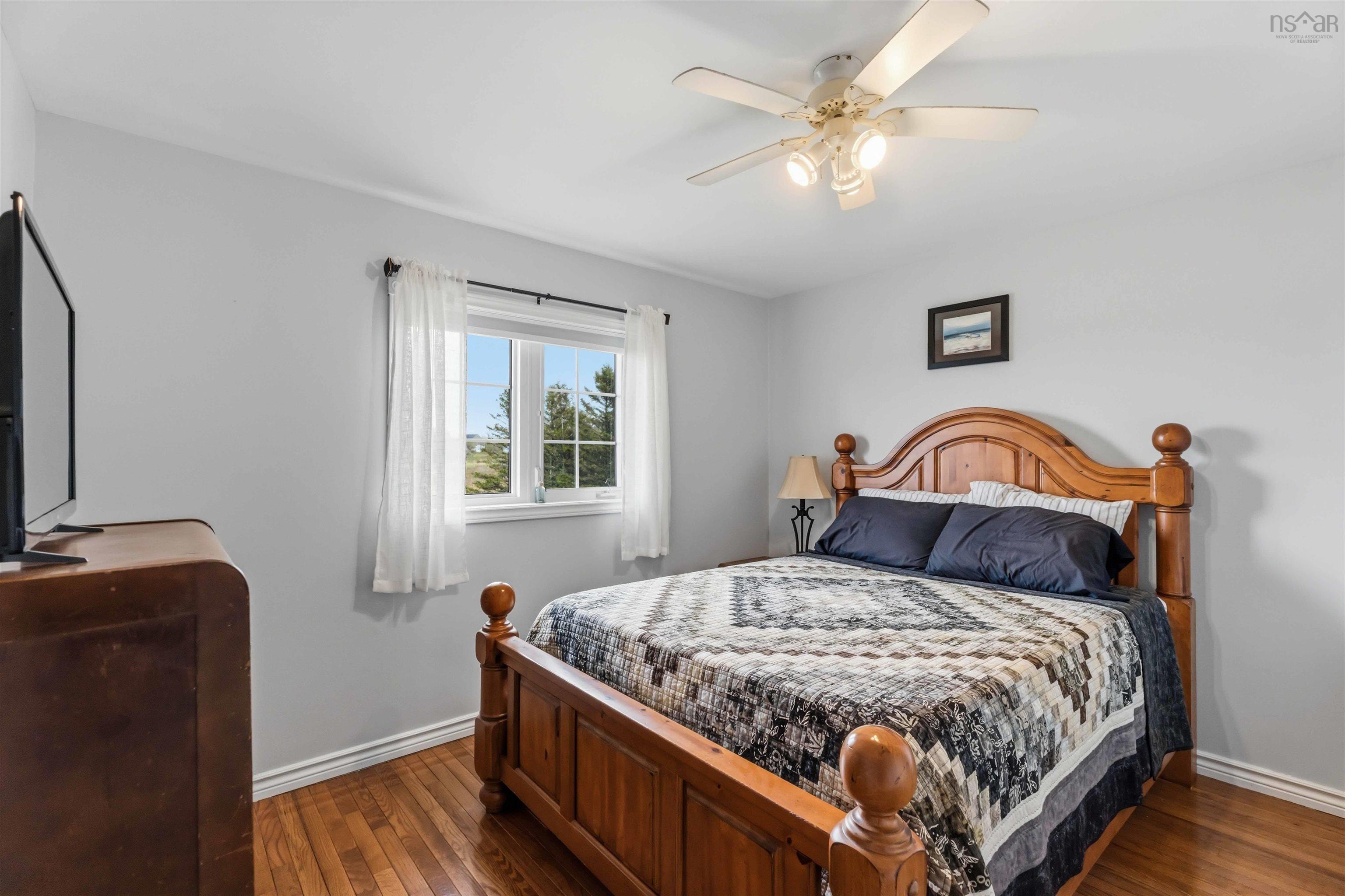 $595,000.00: 63 Chemin Dixon Road, Grosses Coques