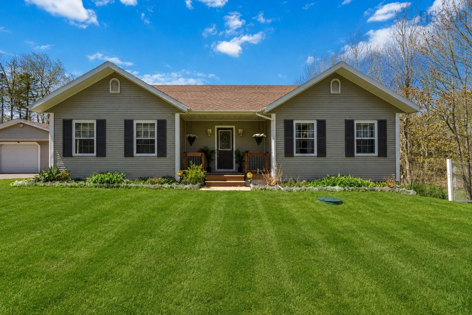 $525,000.00: 495 Victoria Road, Millville