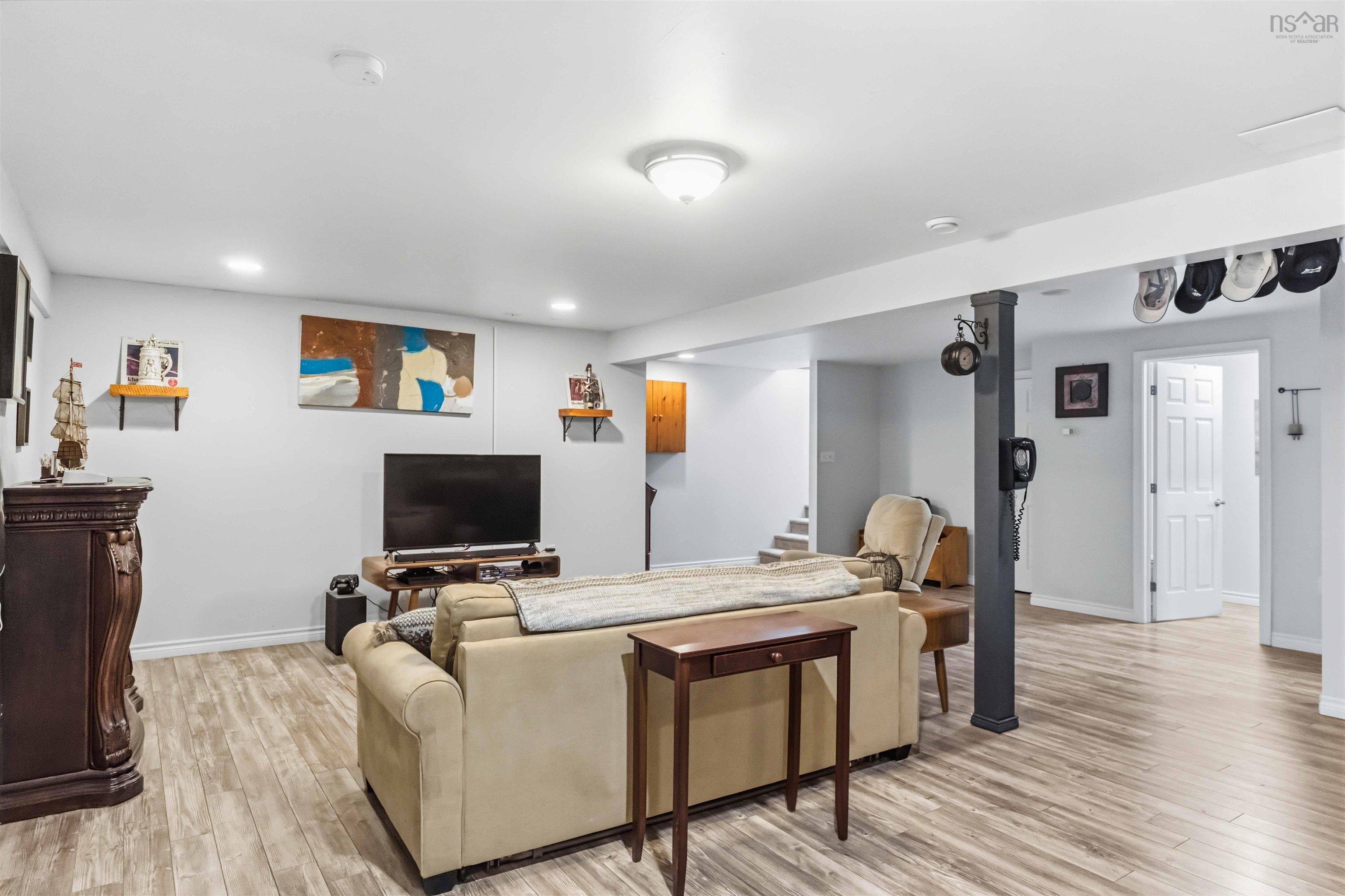 $525,000.00: 495 Victoria Road, Millville