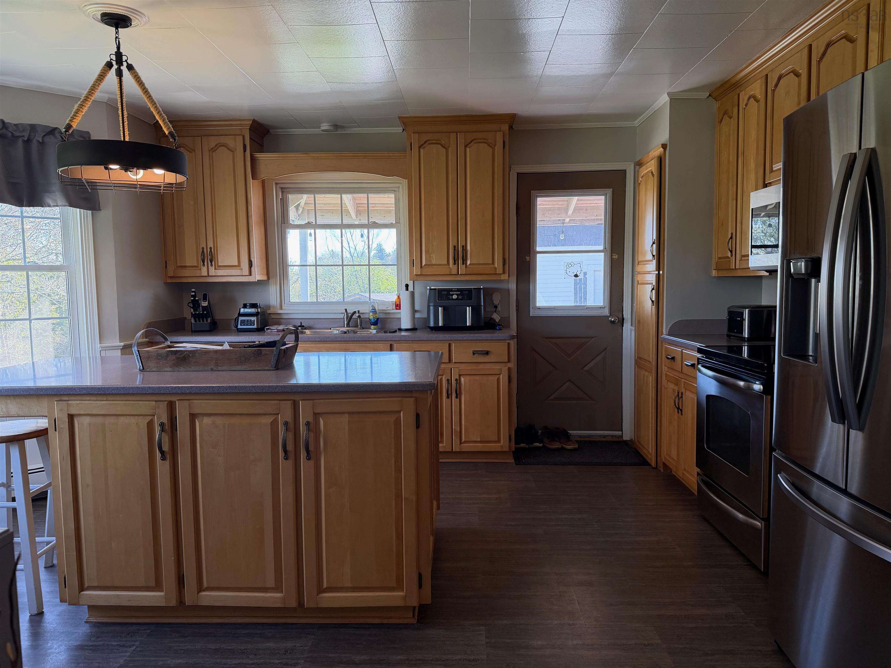 $359,900.00: 1540 Greenville Road, Hebron