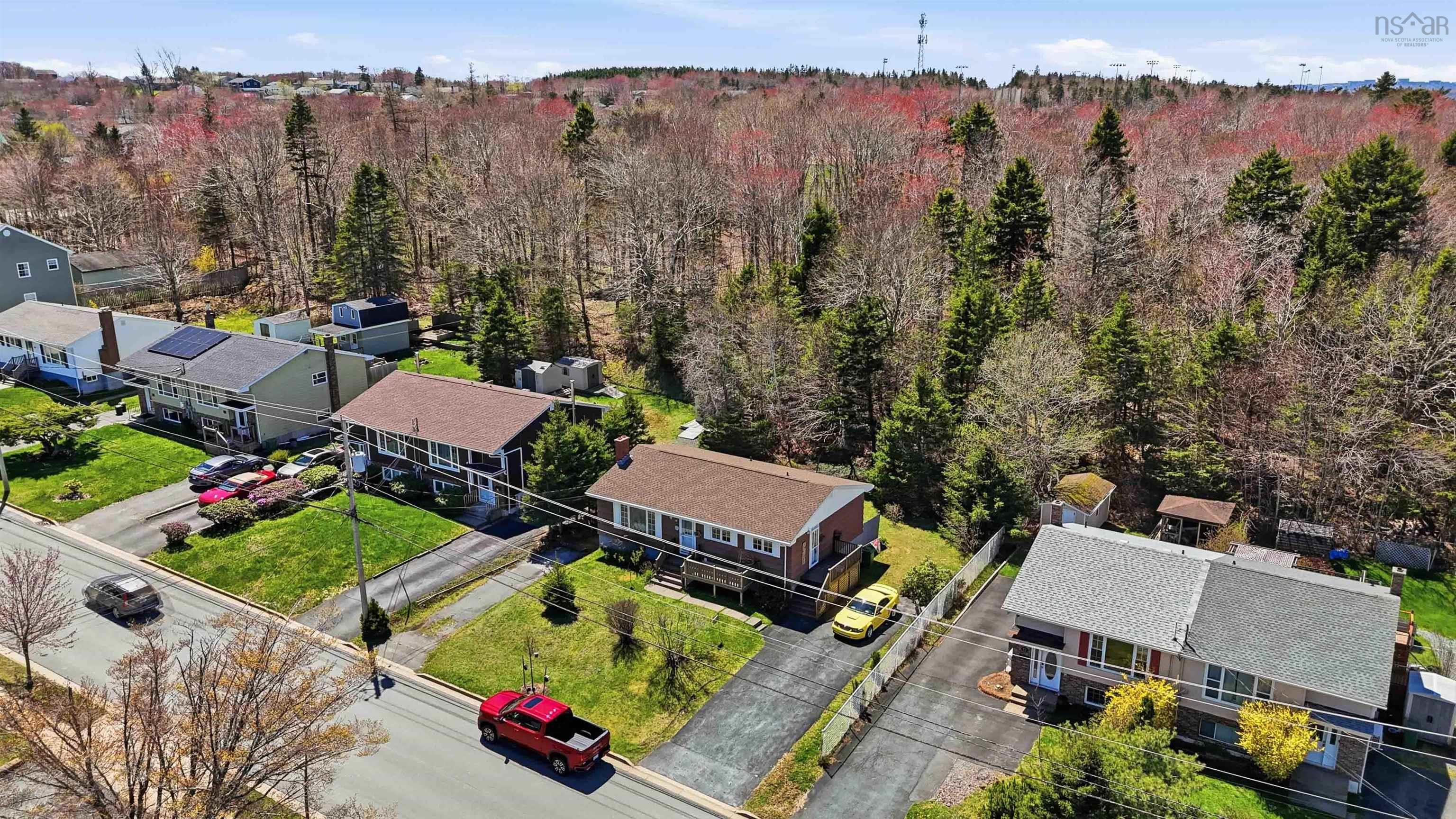 14 Ridgecrest Drive, Dartmouth, NS (MLS 202611190)