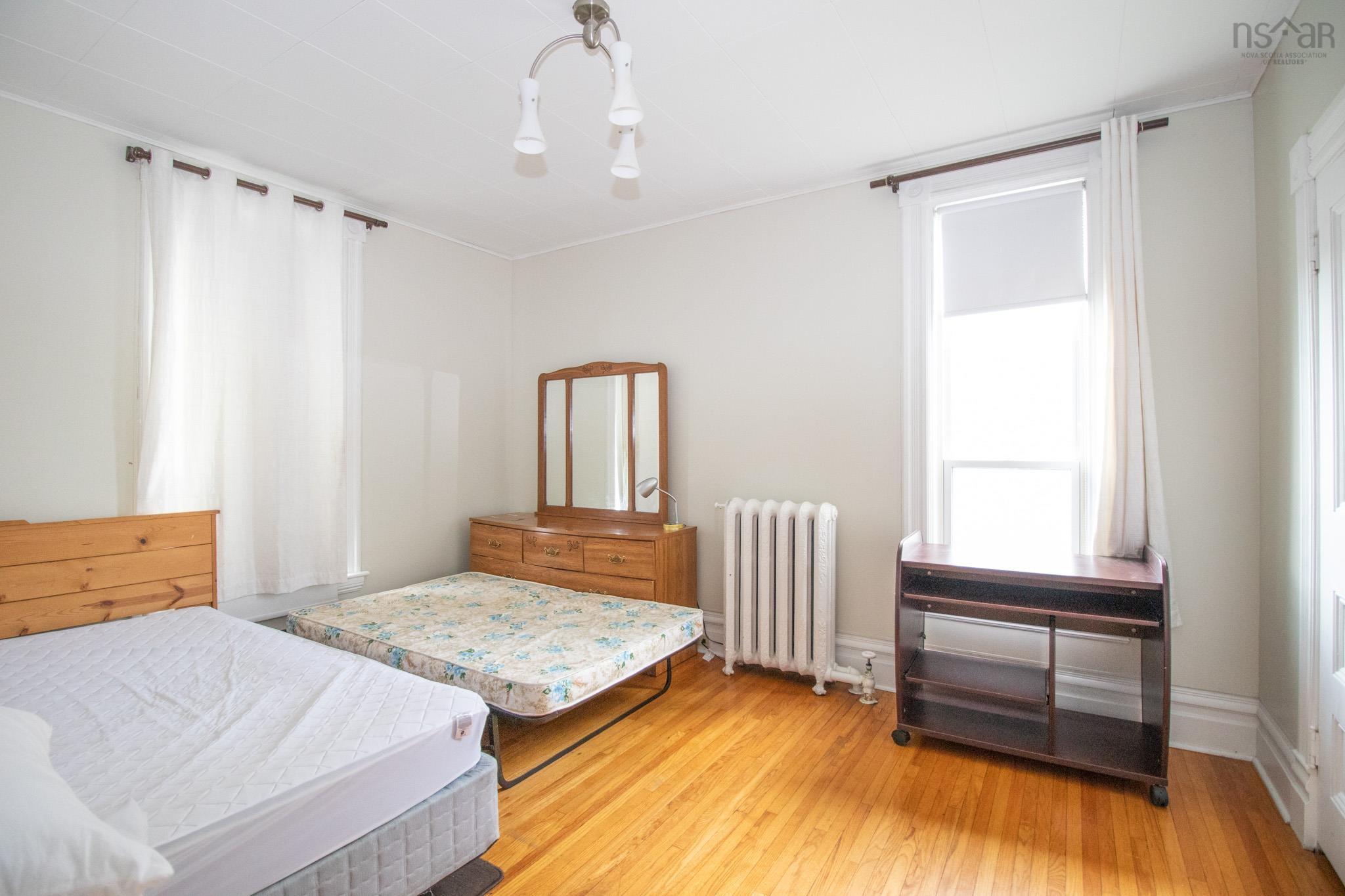 $659,000.00: 118 Kings Road, Sydney