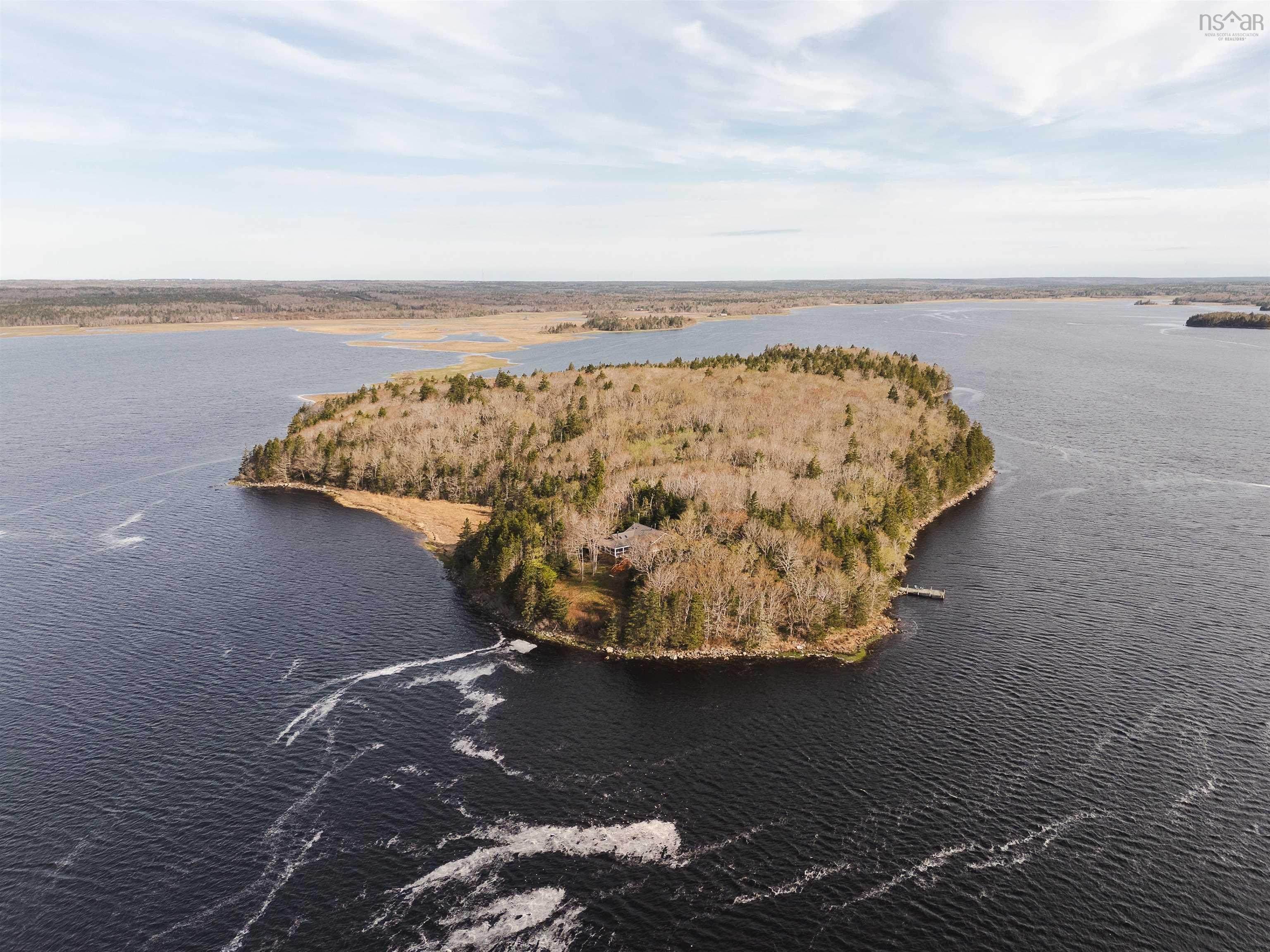 $2,499,900.00: Maple Island, Plymouth