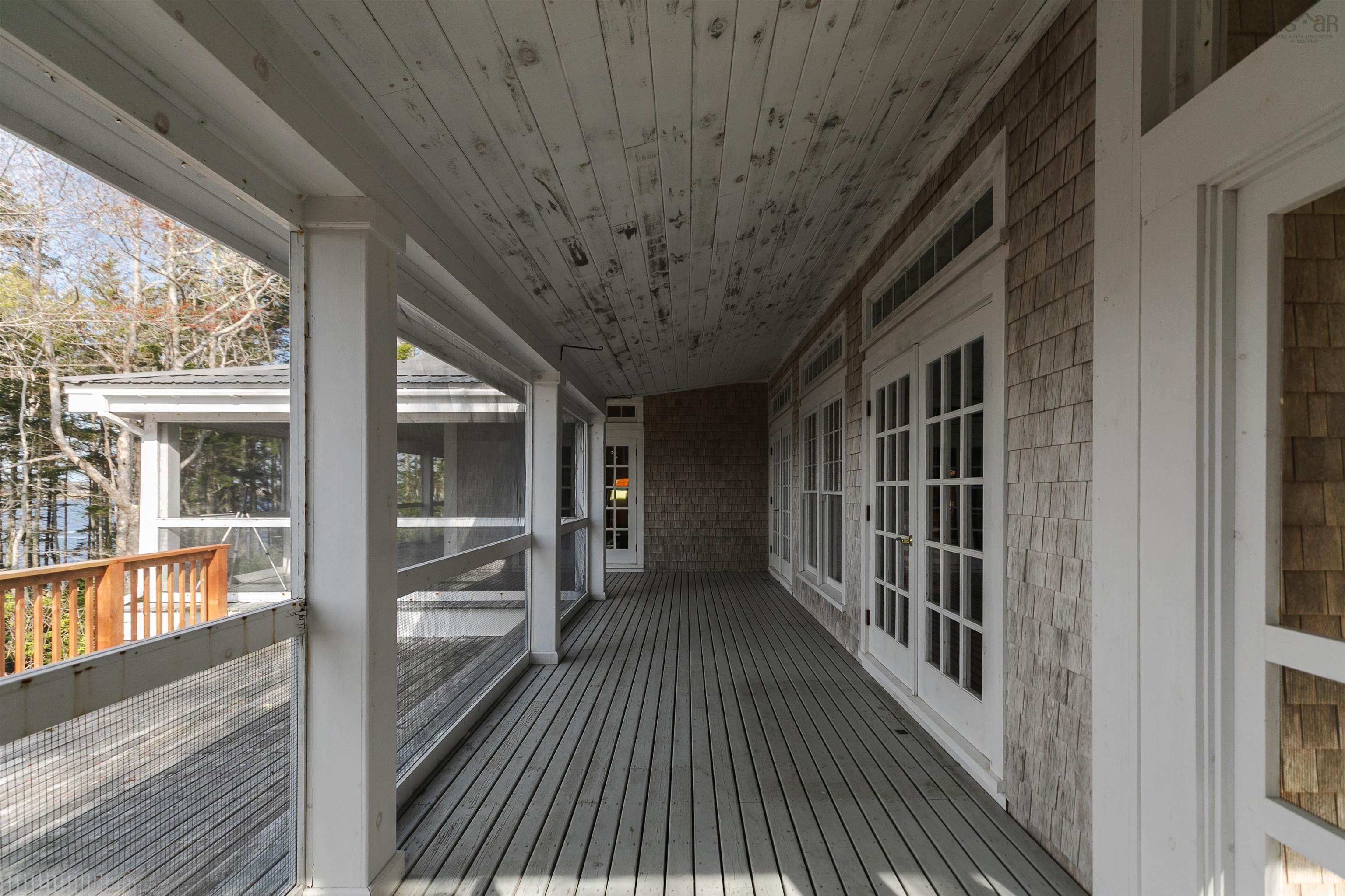$2,499,900.00: Maple Island, Plymouth