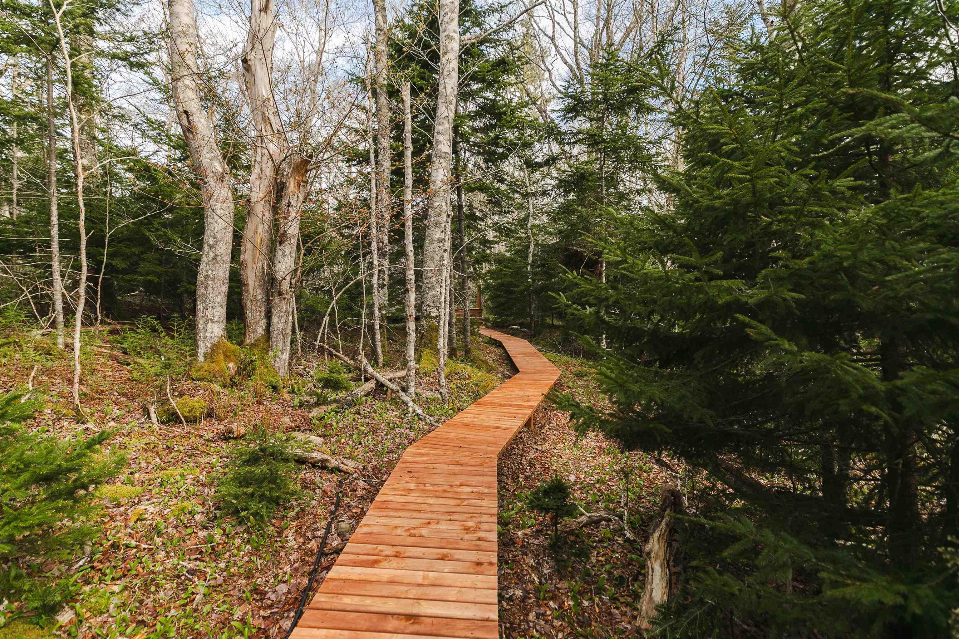 $2,499,900.00: Maple Island, Plymouth