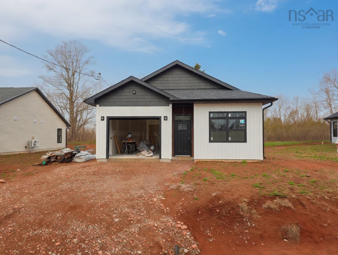 $368,500.00: 19 26 Livia Meadows, Debert