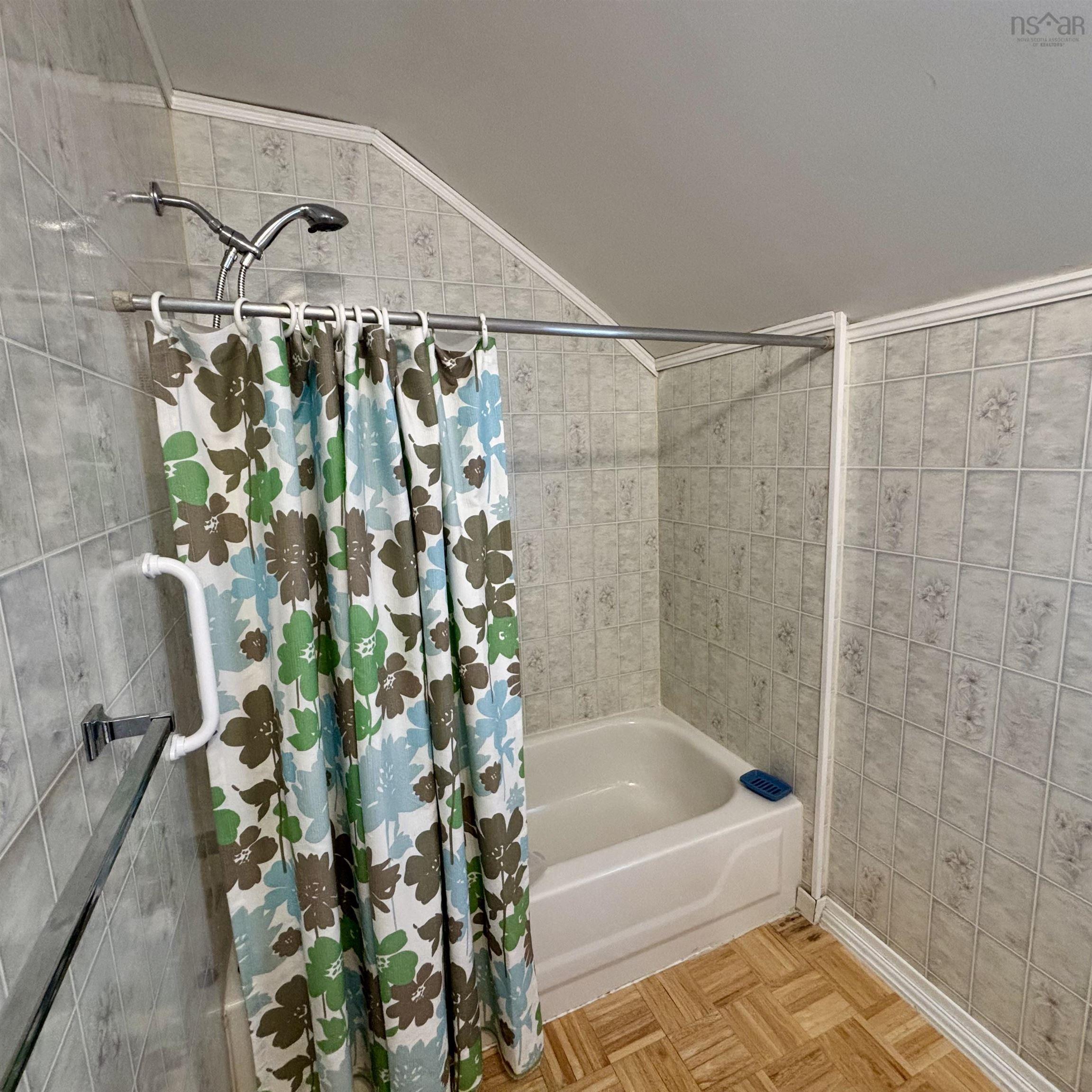 $139,000.00: 456 Second Street, New Waterford