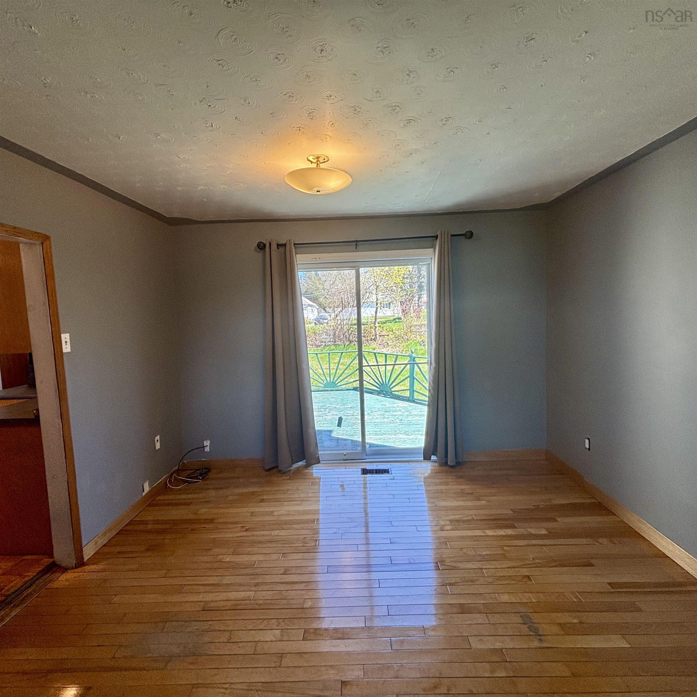 $139,000.00: 456 Second Street, New Waterford