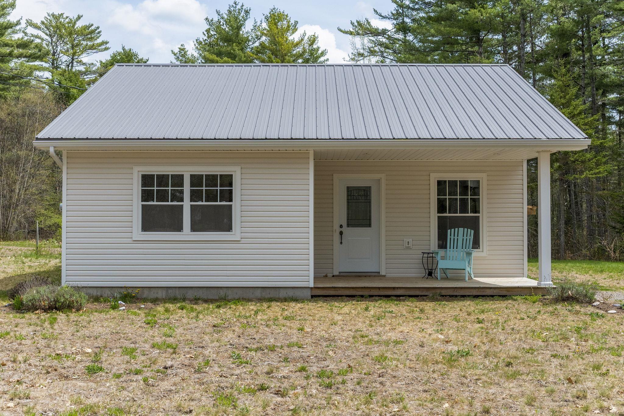 $307,700.00: 196 Brookside Drive, Wilmot