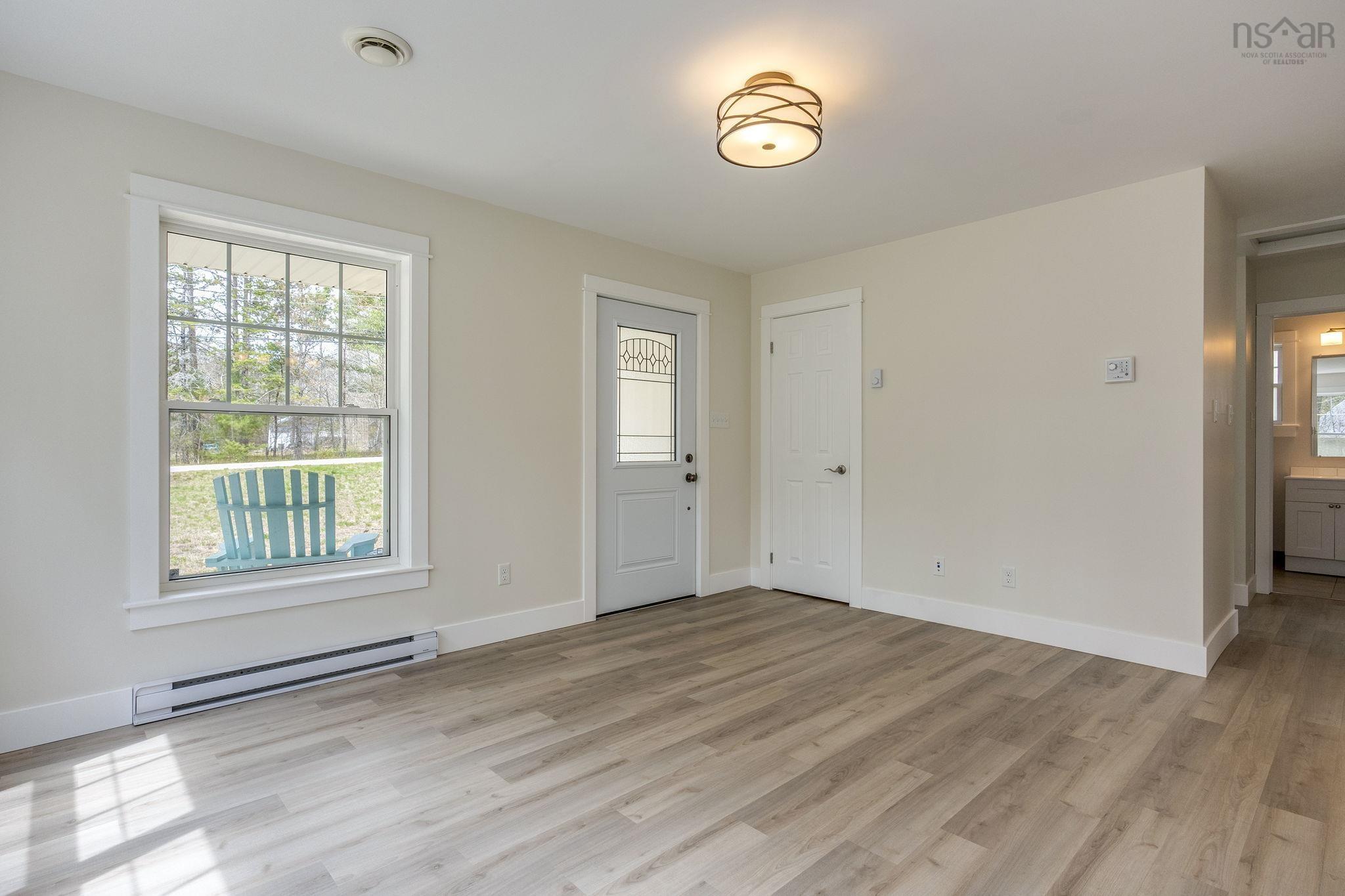 $307,700.00: 196 Brookside Drive, Wilmot