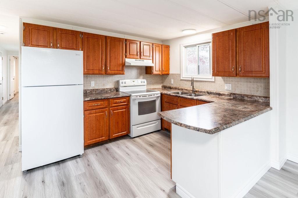 525 Thorn Avenue, Beaver Bank, NS (MLS 202611207)