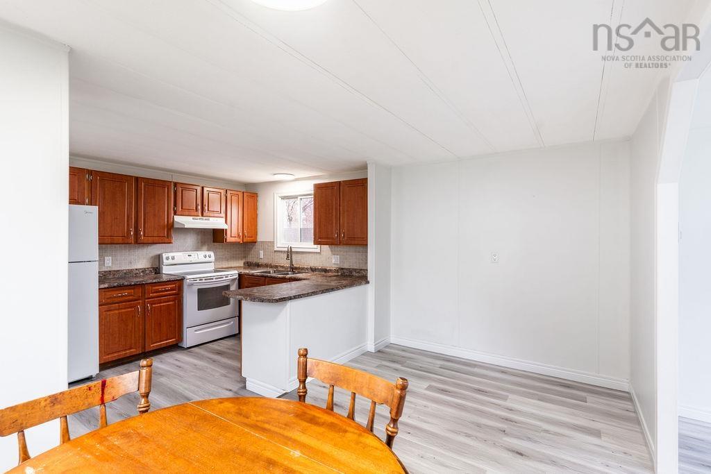 525 Thorn Avenue, Beaver Bank, NS (MLS 202611207)