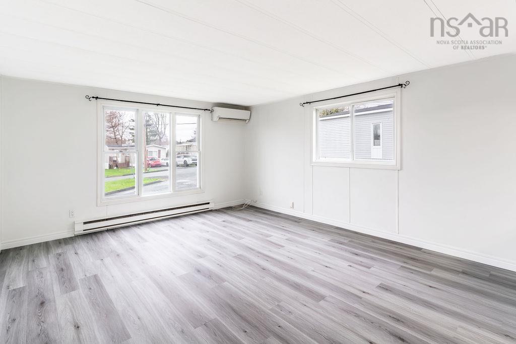 525 Thorn Avenue, Beaver Bank, NS (MLS 202611207)