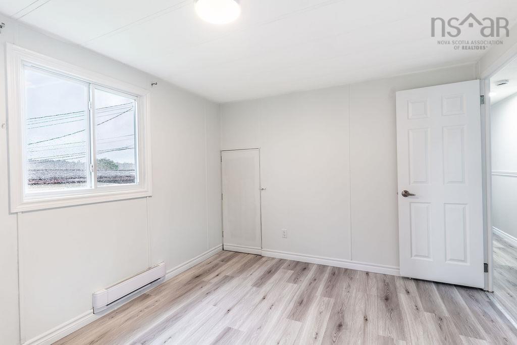 525 Thorn Avenue, Beaver Bank, NS (MLS 202611207)